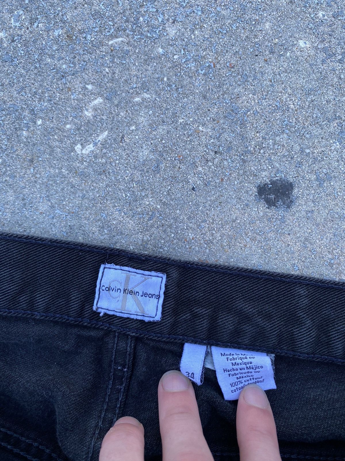 Calvin Klein 90s Calvin Klein Baggy Black Denim Jeans 34x31 Size US 34 / EU 50 - 3 Thumbnail