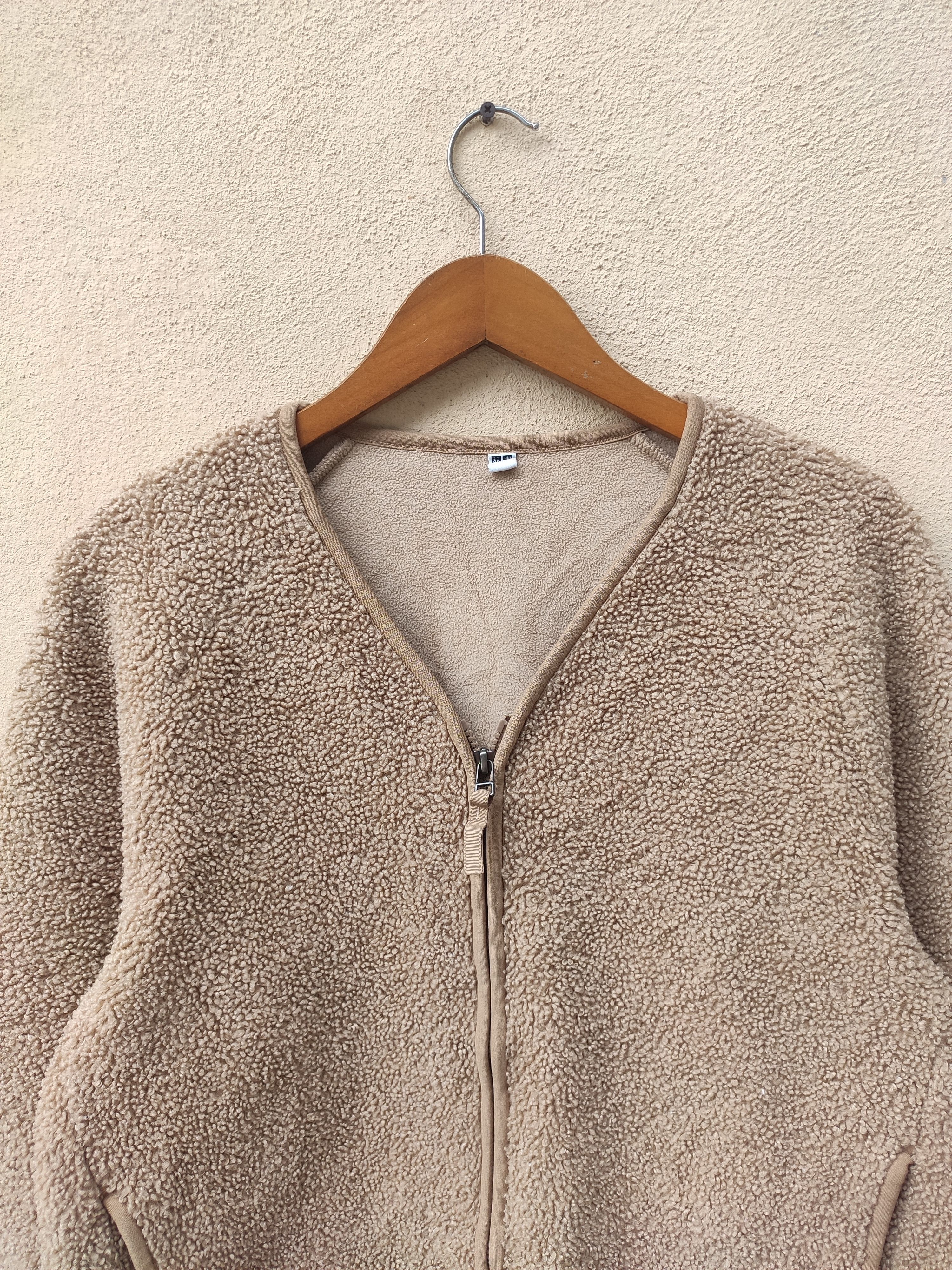 Uniqlo sherpa sweater zipper