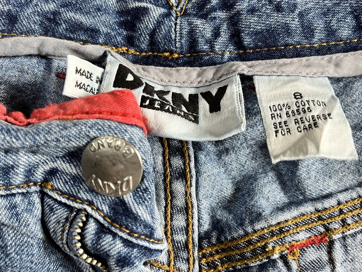 DKNY × Donna Karan × Vintage Vintage DKNY Classic Baggy Loose Cut Denim Jeans Size US 30 / EU 46 - 7 Thumbnail