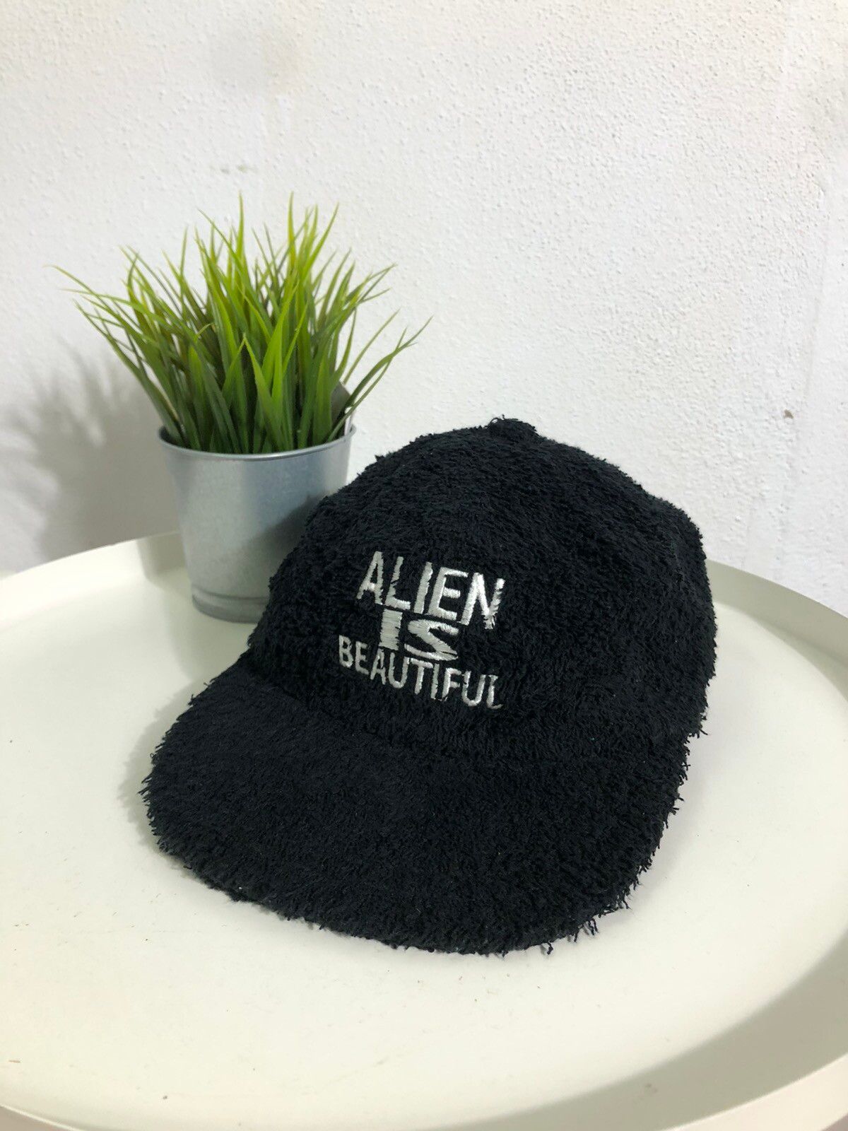 Pre-owned Alien Workshop X Skategang Vintage 90's Mohair Beschwa Alien Is Beautiful Cap In Black