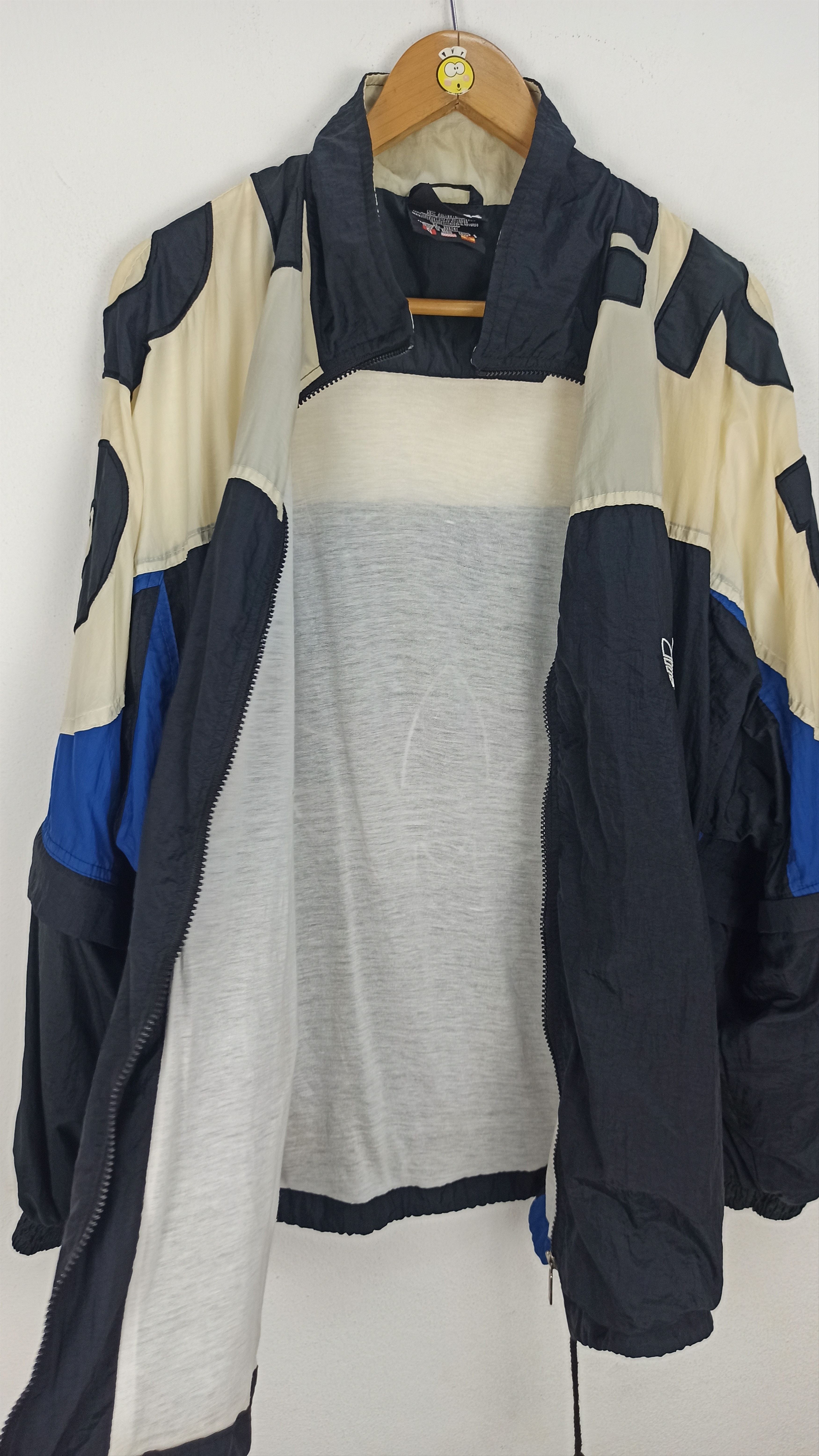 Adidas Vintage🔥 Adidas Light Jacket Made in Spain Size US XL / EU 56 / 4 - 10 Thumbnail