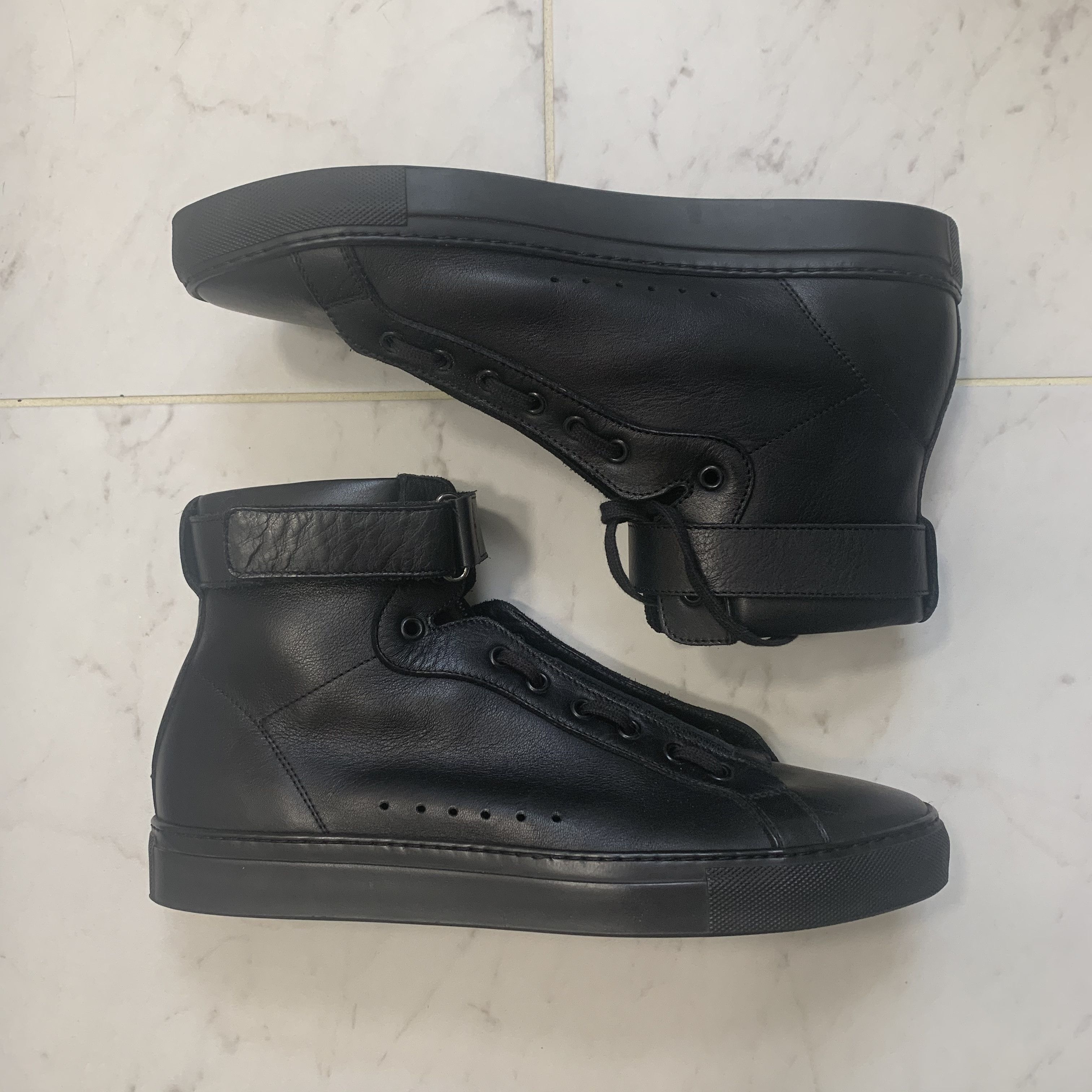 Nicolas Andreas Taralis | Grailed