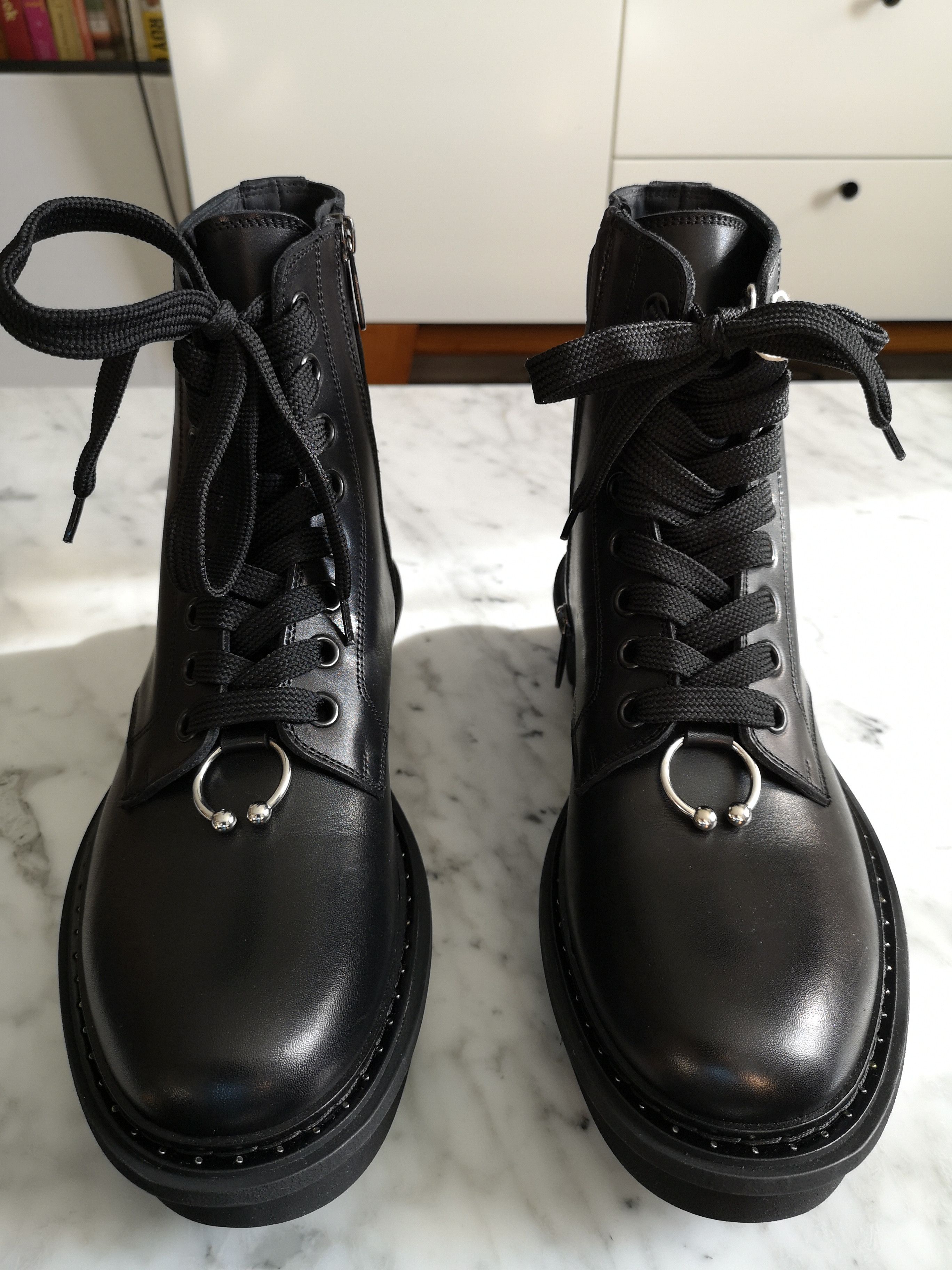 ゆ*ゆ様 Neil BARRET combat zip boots guidi ゆ*ゆ様 Neil BARRET combat zip boots guidi - メルカリ