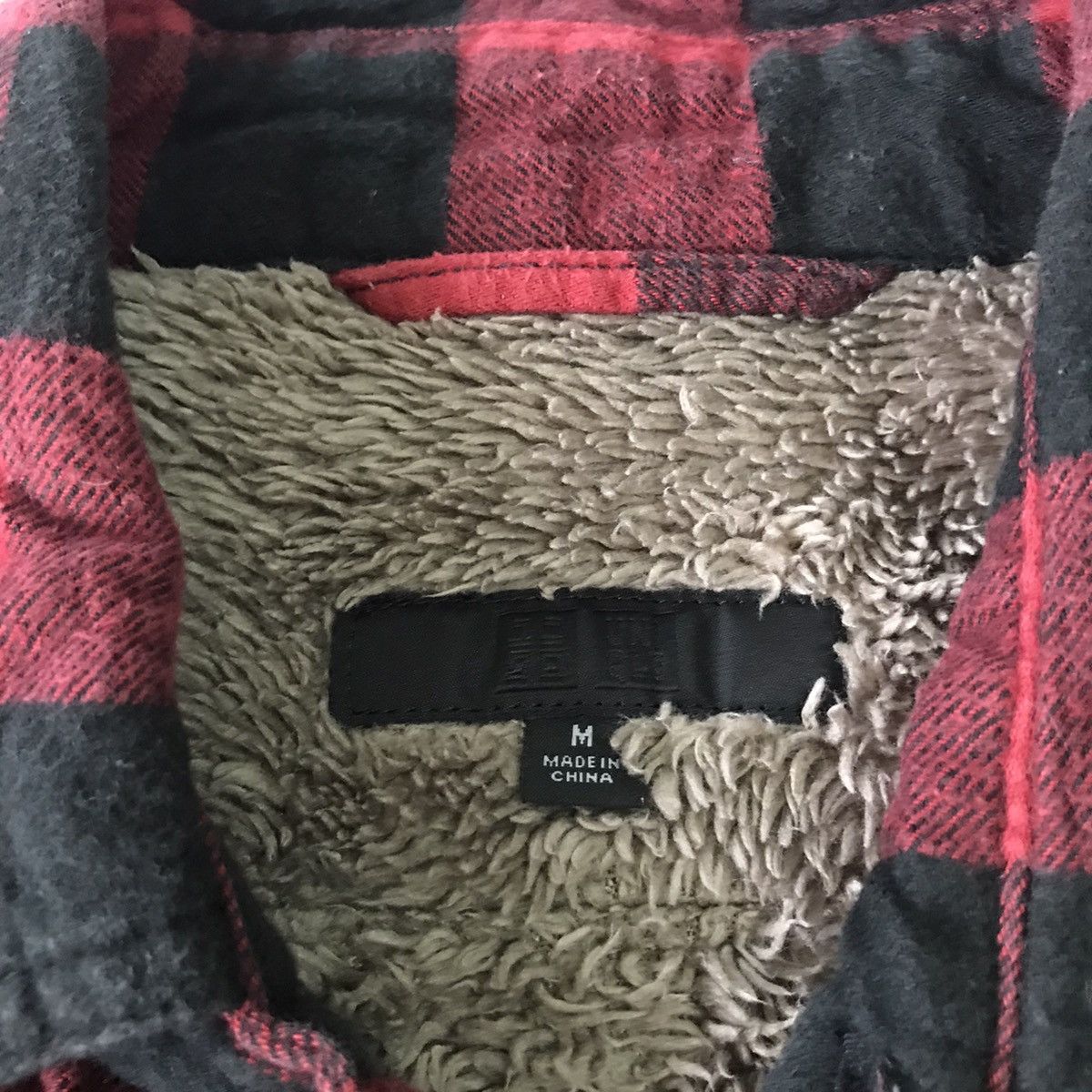 Other 💥Steals💥Uniqlo Red Tartan Style Fleece Inside Size US M / EU 48-50 / 2 - 13 Thumbnail