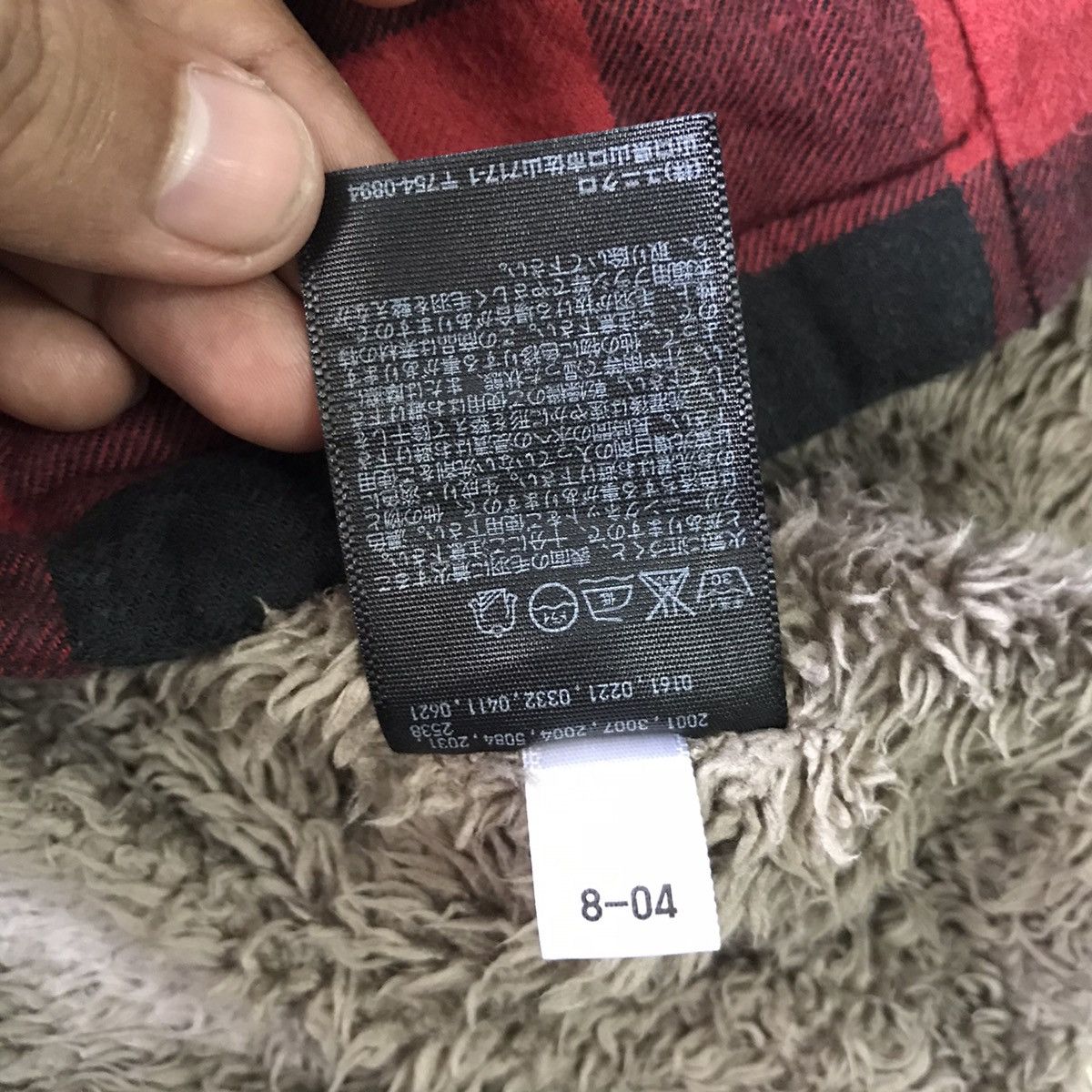 Other 💥Steals💥Uniqlo Red Tartan Style Fleece Inside Size US M / EU 48-50 / 2 - 15 Thumbnail