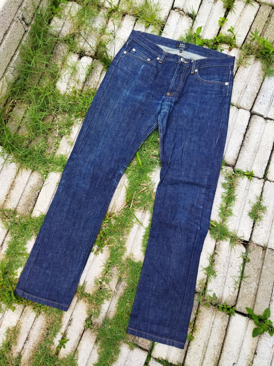 A.P.C. A.P.C New Cure H Indigo Jeans - Size 31 Size US 31 - 2 Thumbnail