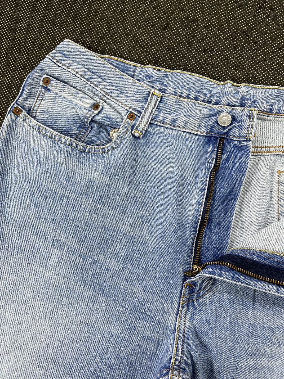 Levi's × Vintage Vintage Levis 514 Light Wash Jeans - J675 Size US 38 / EU 54 - 6 Thumbnail