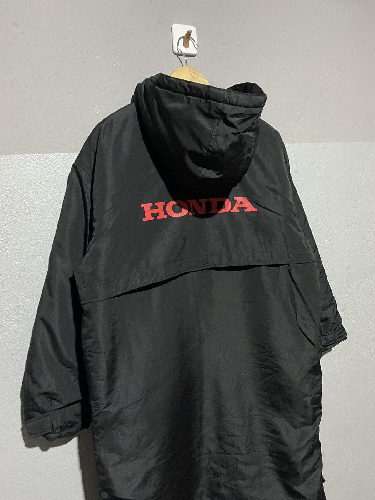Honda 🔥SALE🔥HONDA LONG JACKET BIG LOGO Size US L / EU 52-54 / 3 - 4 Thumbnail