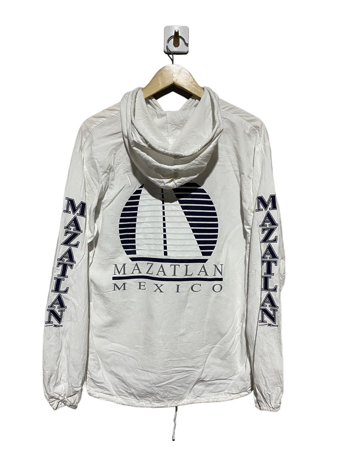 Vintage 🔥SALE🔥VINTAGE MAZATLAN MEXICO HOODIES Size US L / EU 52-54 / 3 - 1 Thumbnail