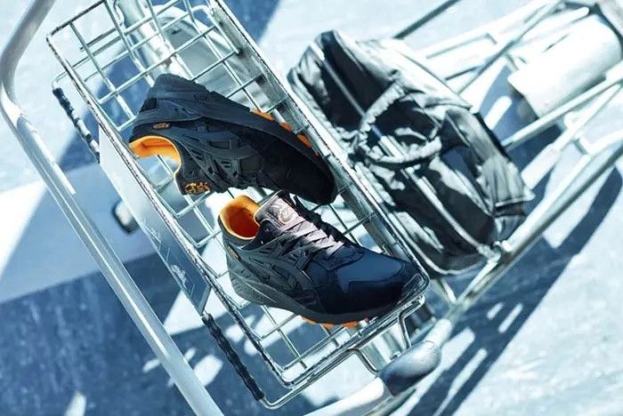 Asics ASICS GEL - KAYANO x PORTER BOMBER JACKET Size US 10 / EU 43 - 22 Thumbnail