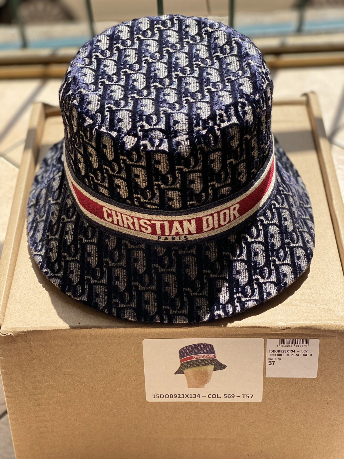 Dior Dior Oblique Velvet Hat | Grailed display picture 1