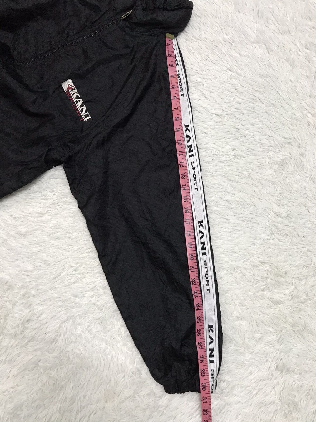 Karl Kani 💥STEALS💥Karl Kani Nice Big Logo Zipper Jacket Size US M / EU 48-50 / 2 - 16 Thumbnail