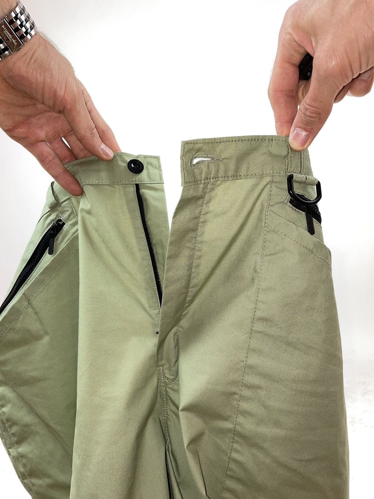 Vintage ROHAN Vintage Green Mens Outdoor Fatigues Pants size W36 Size US 36 / EU 52 - 13 Thumbnail