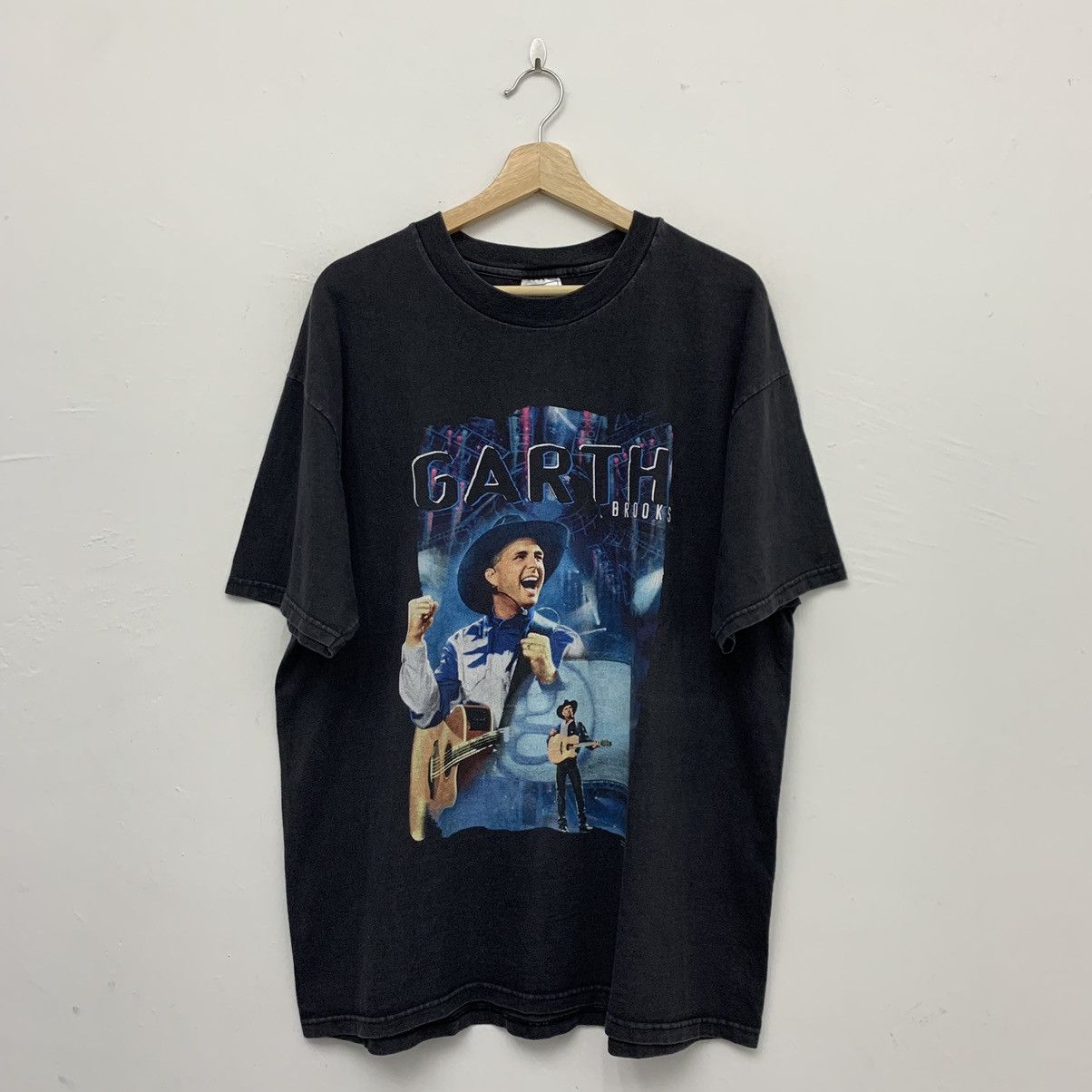 Vintage 90s Garth Brooks Country Music Singer T-shirt