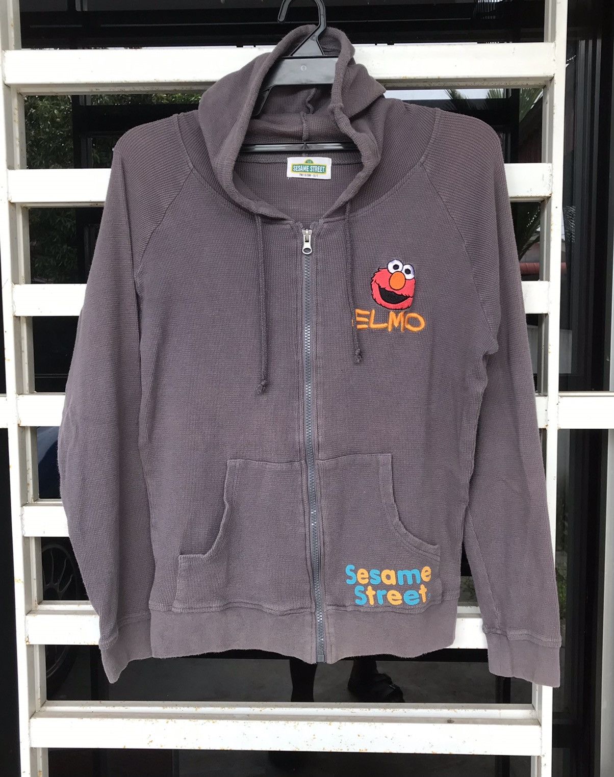 Cartoon Network × Japanese Brand Sesame Street ELMO Monster Sweater Hoodie Size US S / EU 44-46 / 1 - 1 Thumbnail