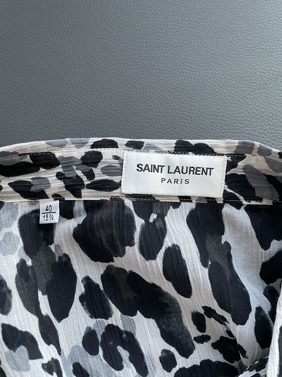 Hedi Slimane × Saint Laurent Paris × Yves Saint Laurent $1,500 Brand NEW Super Runway Saint Laurent Silk Shirt Size US S / EU 44-46 / 1 - 12 Thumbnail