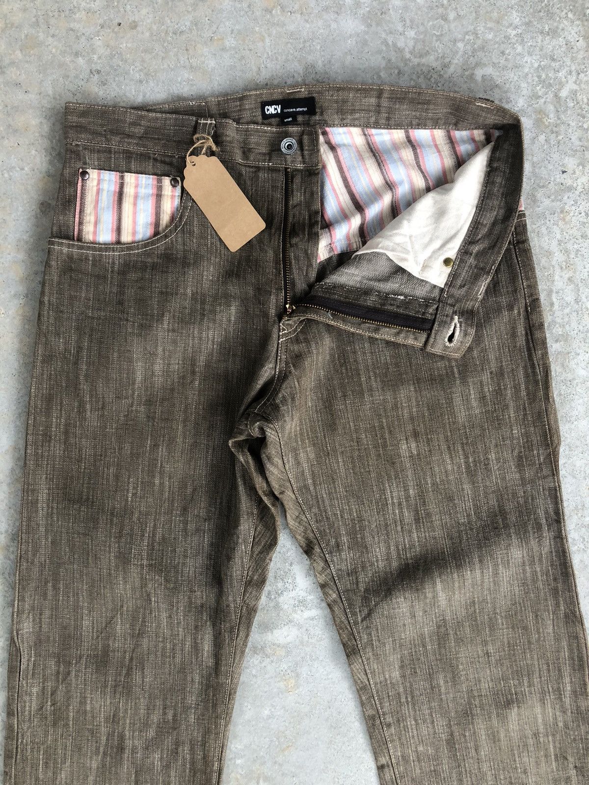 Japanese Brand Concave attempt Blanket Navajo Style Distressed Jeans Size US 33 - 3 Thumbnail