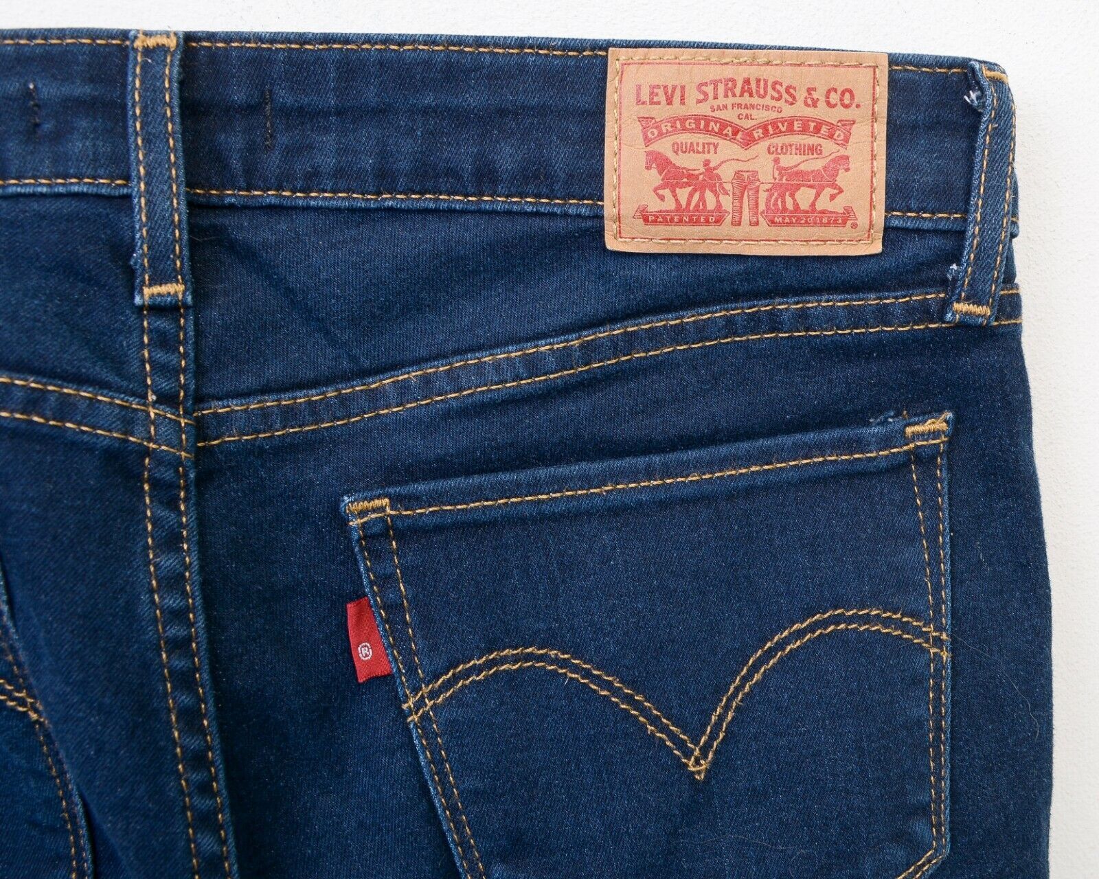 Levi's 711 Skinny Womens W27 L28 Mid Rise Jeans Trousers Slim Pants Size 27" / US 4 / IT 40 - 6 Thumbnail