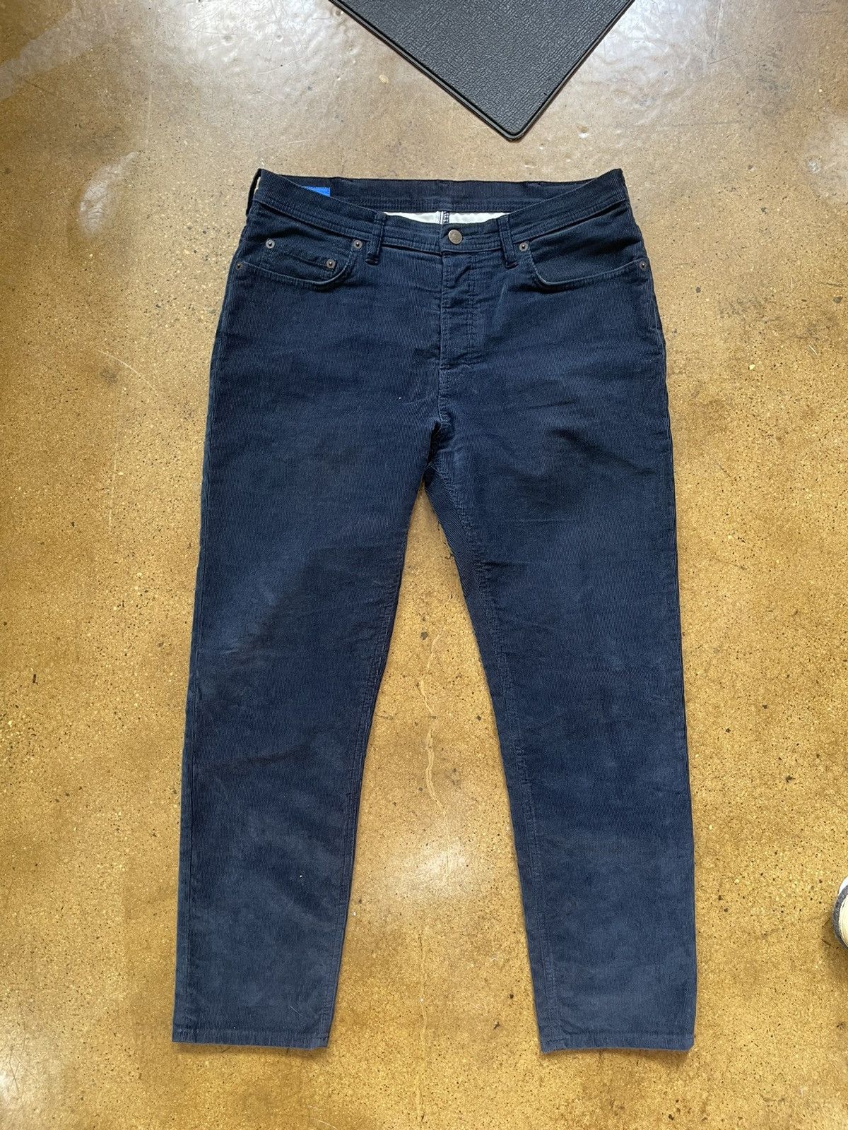 Acne Studios Acne Studios River Stay Navy Corduroy Size US 33 - 1 Thumbnail