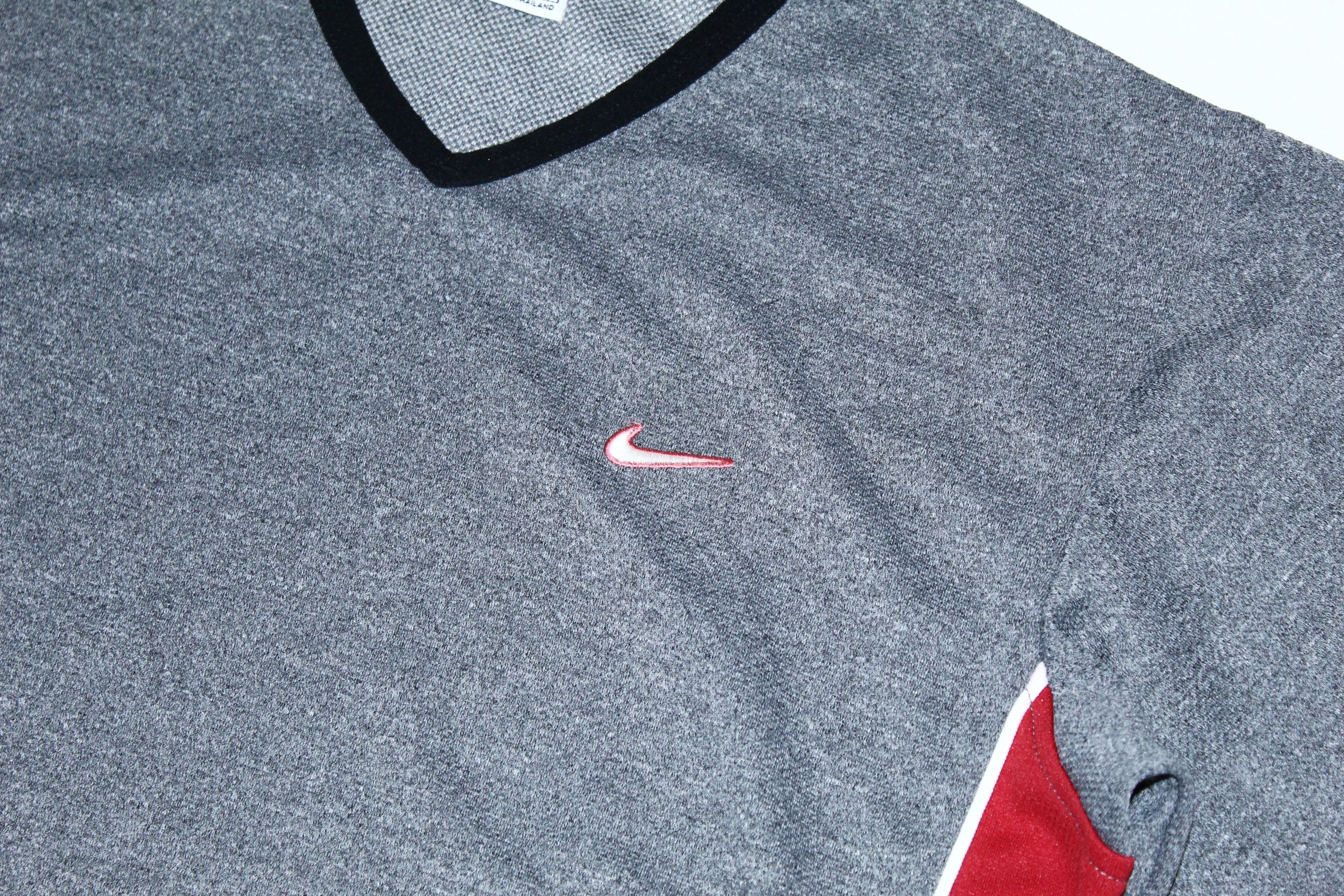 Nike Vtg 90s Nike Basketball Swoosh Embroid V-neck Jersey Size US M / EU 48-50 / 2 - 4 Thumbnail