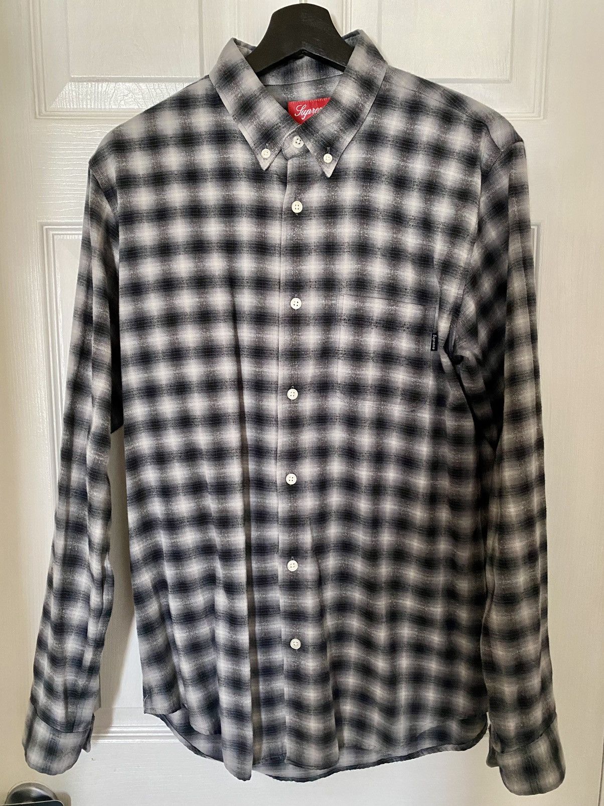 Supreme F/W16 Black Shadow Plaid Flannel sz M Size US M / EU 48-50 / 2 - 1 Thumbnail