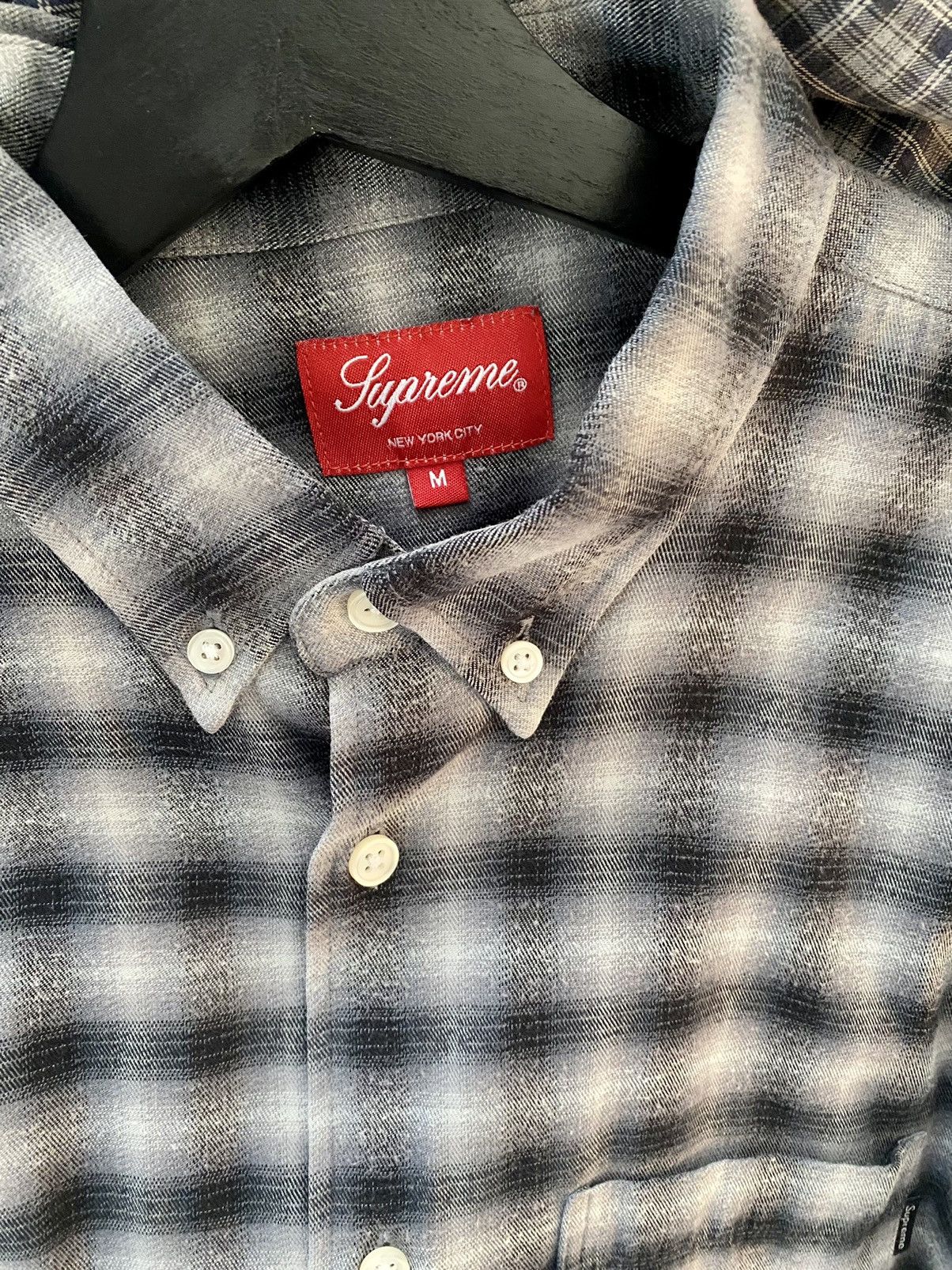 Supreme F/W16 Black Shadow Plaid Flannel sz M Size US M / EU 48-50 / 2 - 2 Thumbnail
