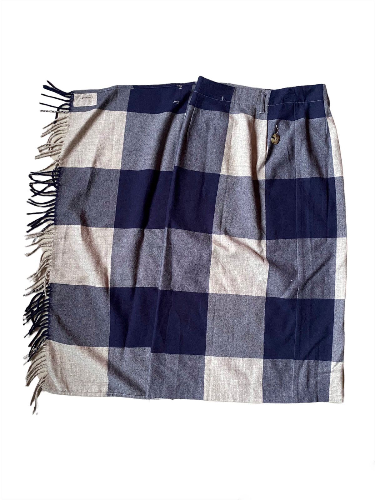 Issey Miyake 💥Vintage Issey Miyake Tartan Button Skirt Size 27" / US 4 / IT 40 - 2 Thumbnail