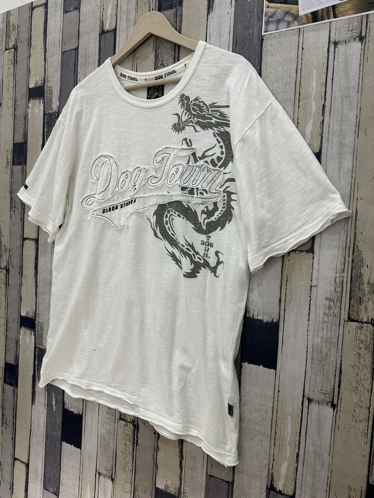 Dogtown × Japanese Brand Dogtown Black Dragon Design T-shirt Size L Size US L / EU 52-54 / 3 - 3 Thumbnail