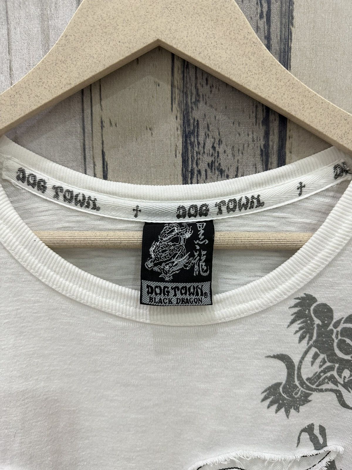 Dogtown × Japanese Brand Dogtown Black Dragon Design T-shirt Size L Size US L / EU 52-54 / 3 - 6 Thumbnail