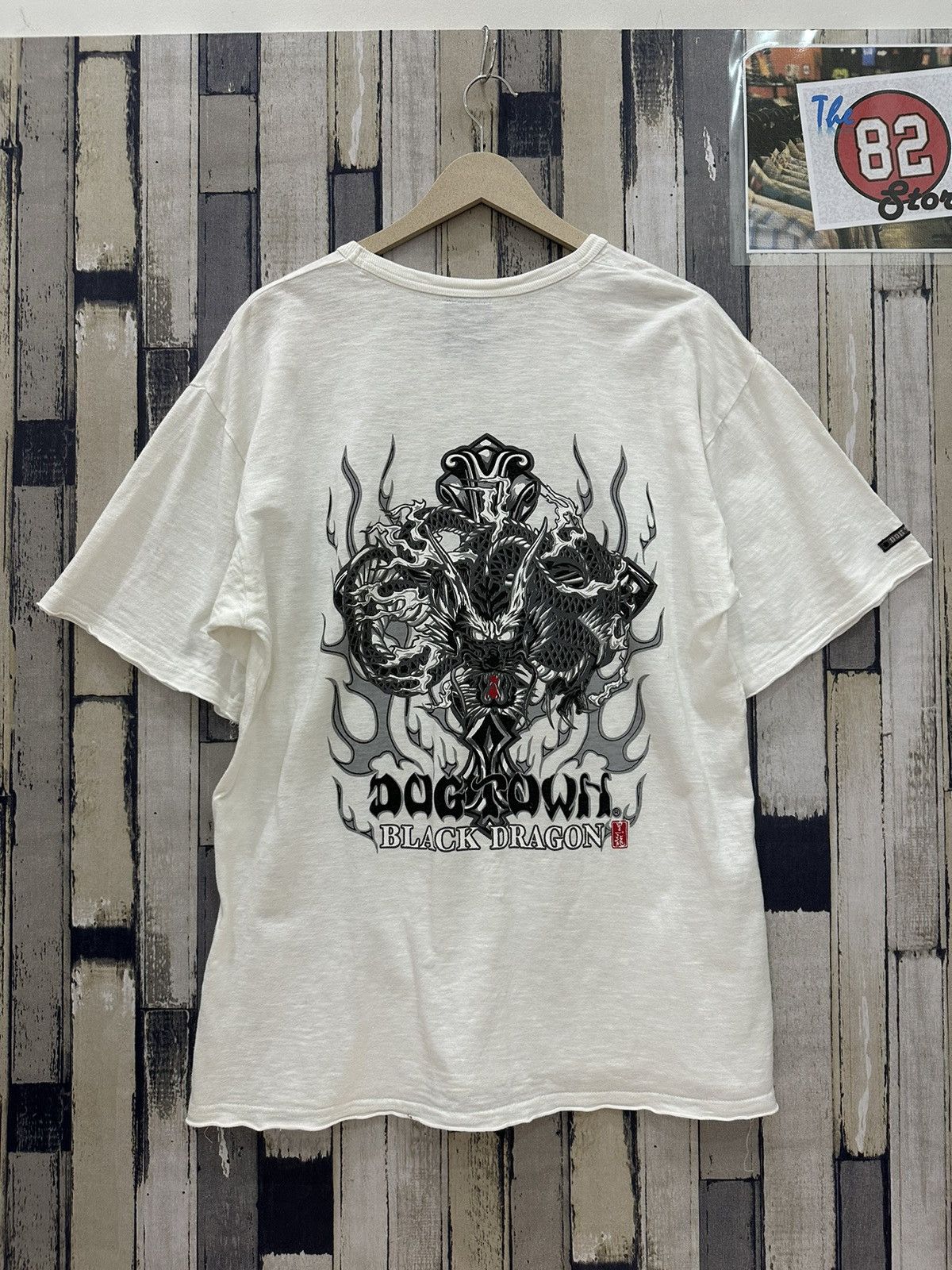 Dogtown × Japanese Brand Dogtown Black Dragon Design T-shirt Size L Size US L / EU 52-54 / 3 - 1 Thumbnail