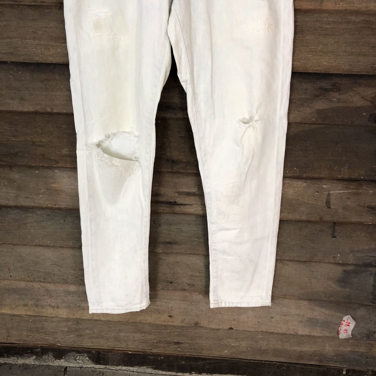 Levi's Levis white faded vintage Distressed Denim Pants #5131 Size US 30 / EU 46 - 3 Thumbnail