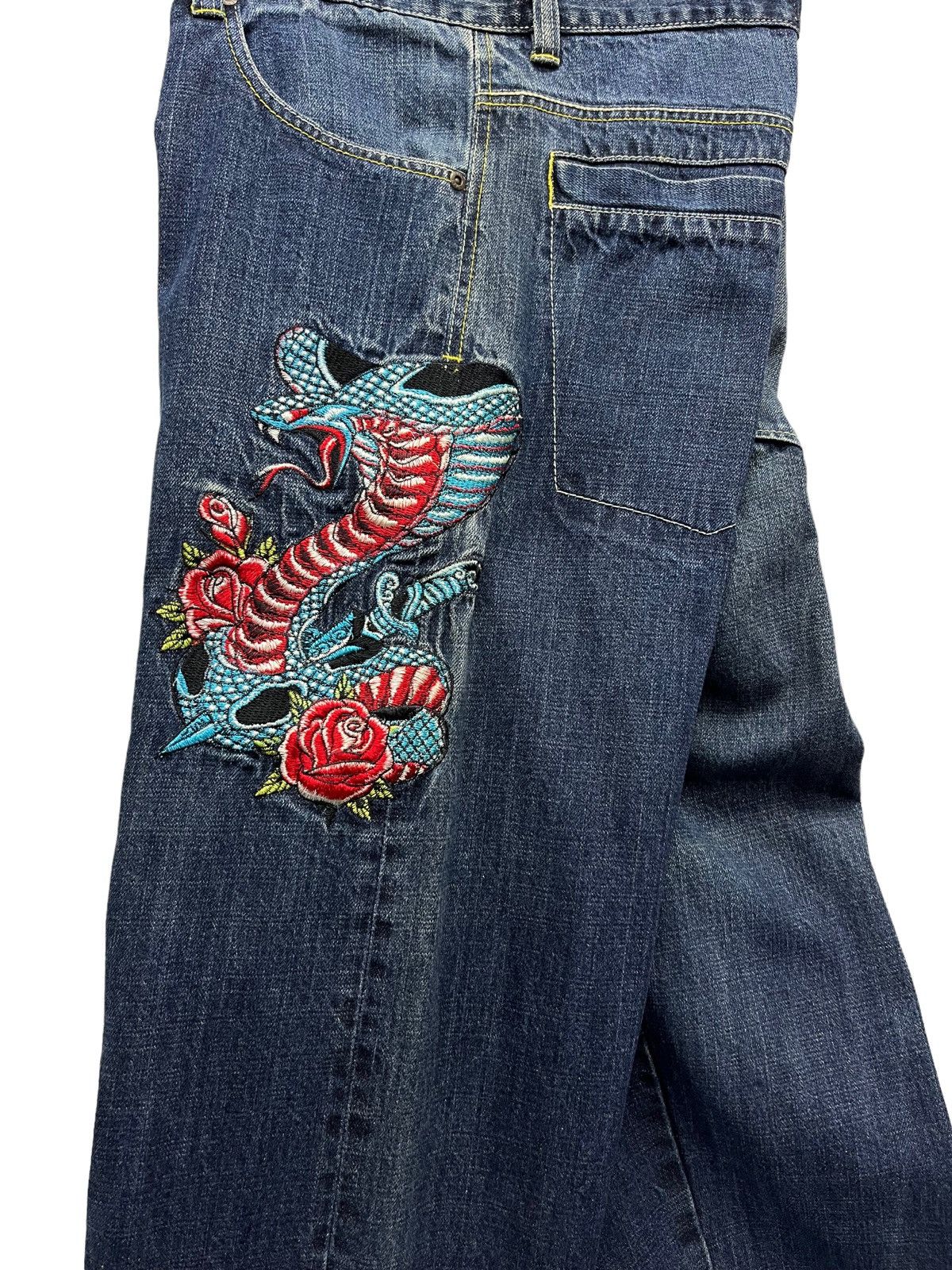 Avirex 🔥Embroidery Tattoo Design Cobra Sword Roses Baggy Fit Denim Size US 33 - 6 Thumbnail