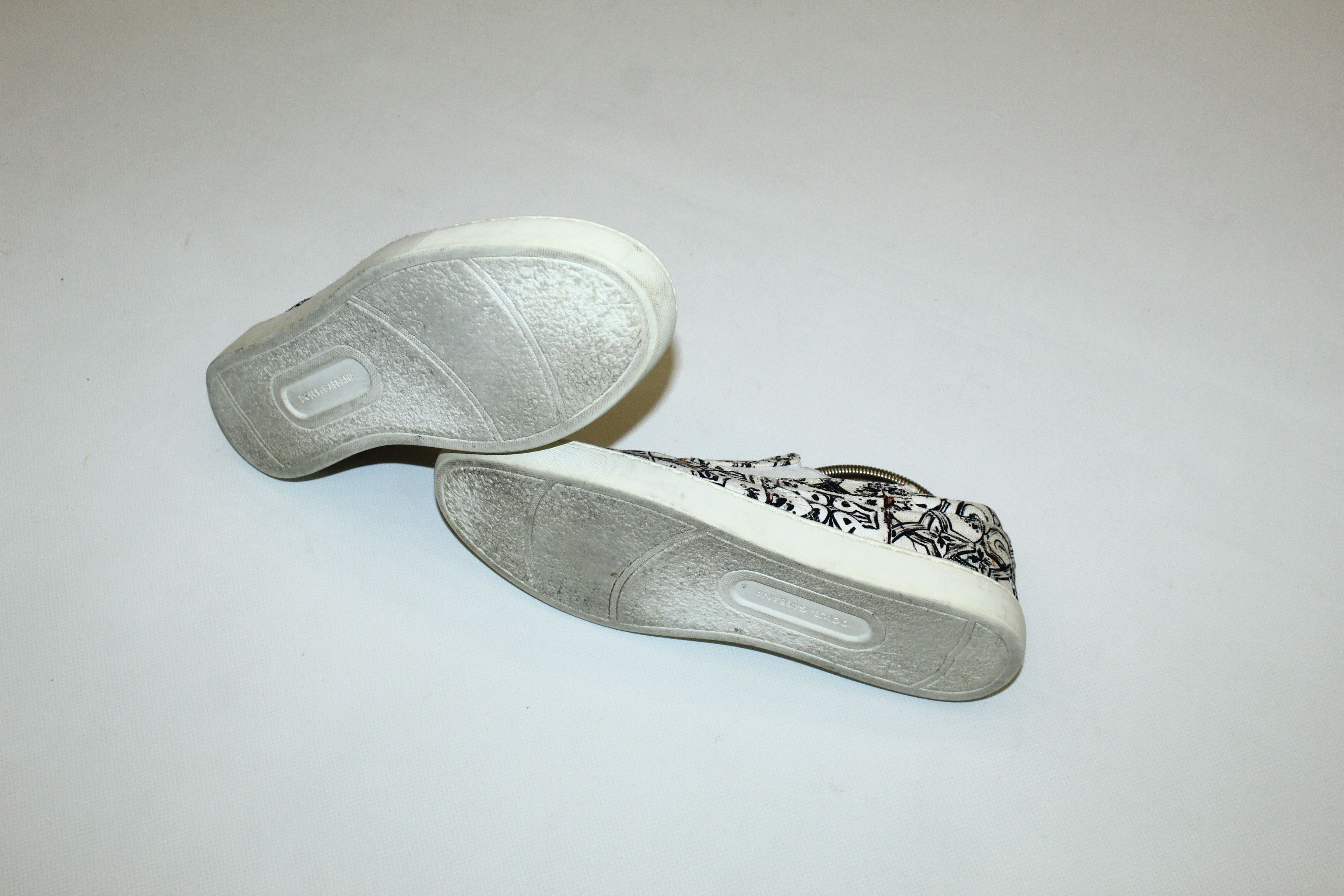 Dolce & Gabbana Dolce & Gabbana Abstract Baroque Art Slip Ons Size US 7 / EU 40 - 6 Thumbnail