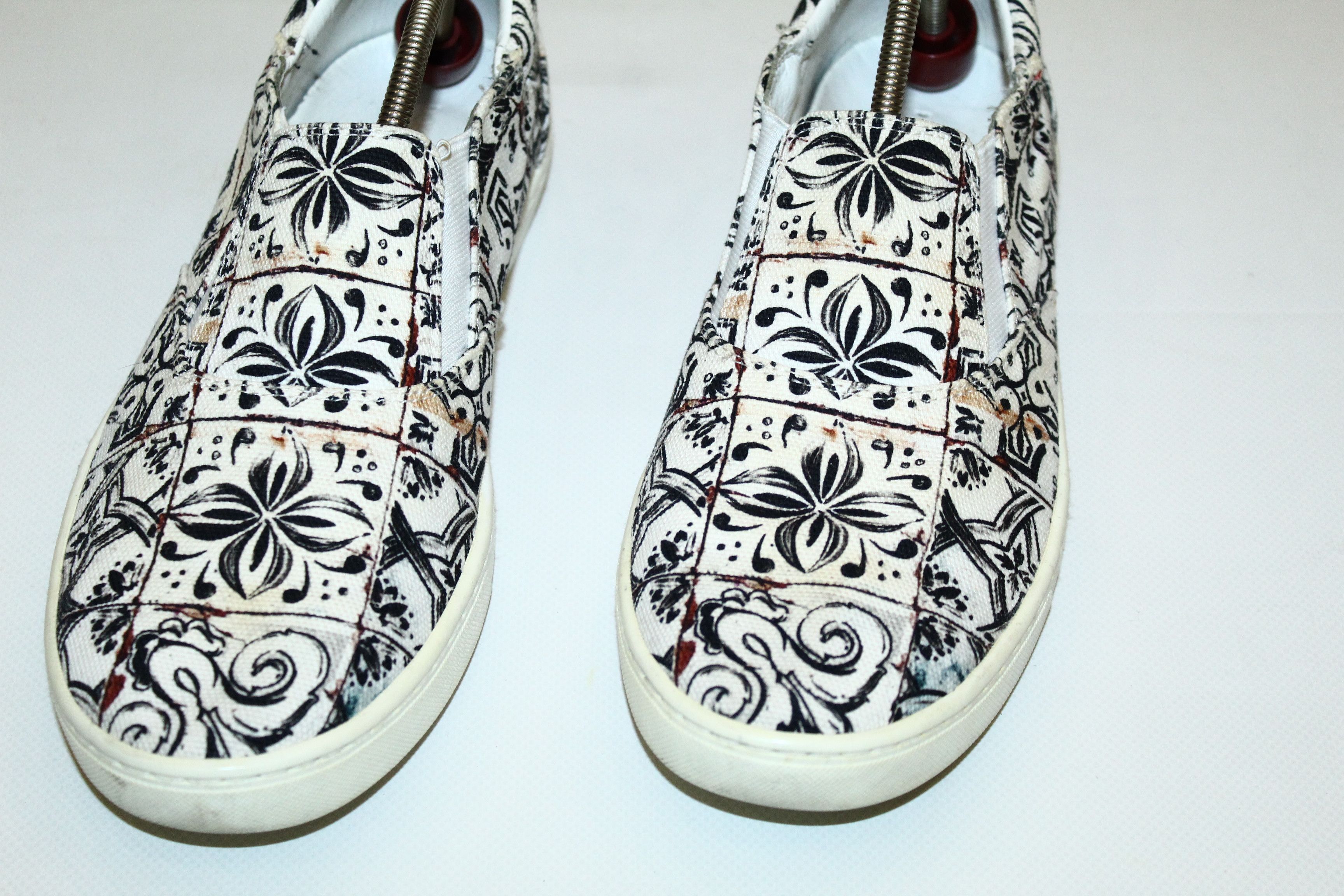 Dolce & Gabbana Dolce & Gabbana Abstract Baroque Art Slip Ons Size US 7 / EU 40 - 4 Thumbnail