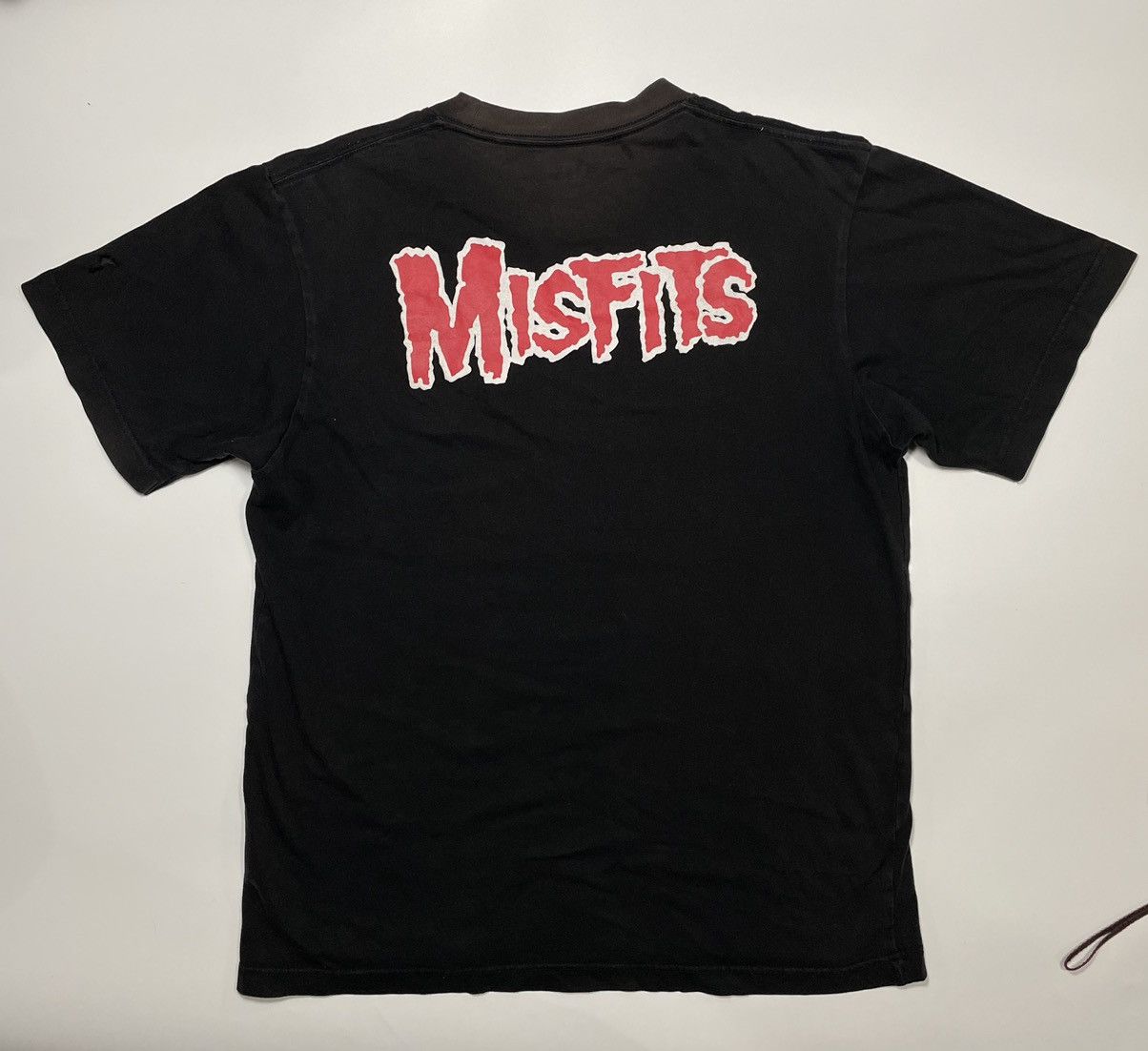 Band Tees × Misfits × Vintage Vintage Misfits Rock Band Tee Uniqlo sun faded distress Size US L / EU 52-54 / 3 - 3 Thumbnail