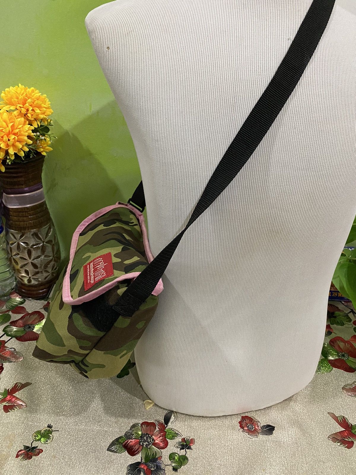 Manhattan Portage Manhattan Portage Camo Sling bag Size ONE SIZE - 13 Thumbnail