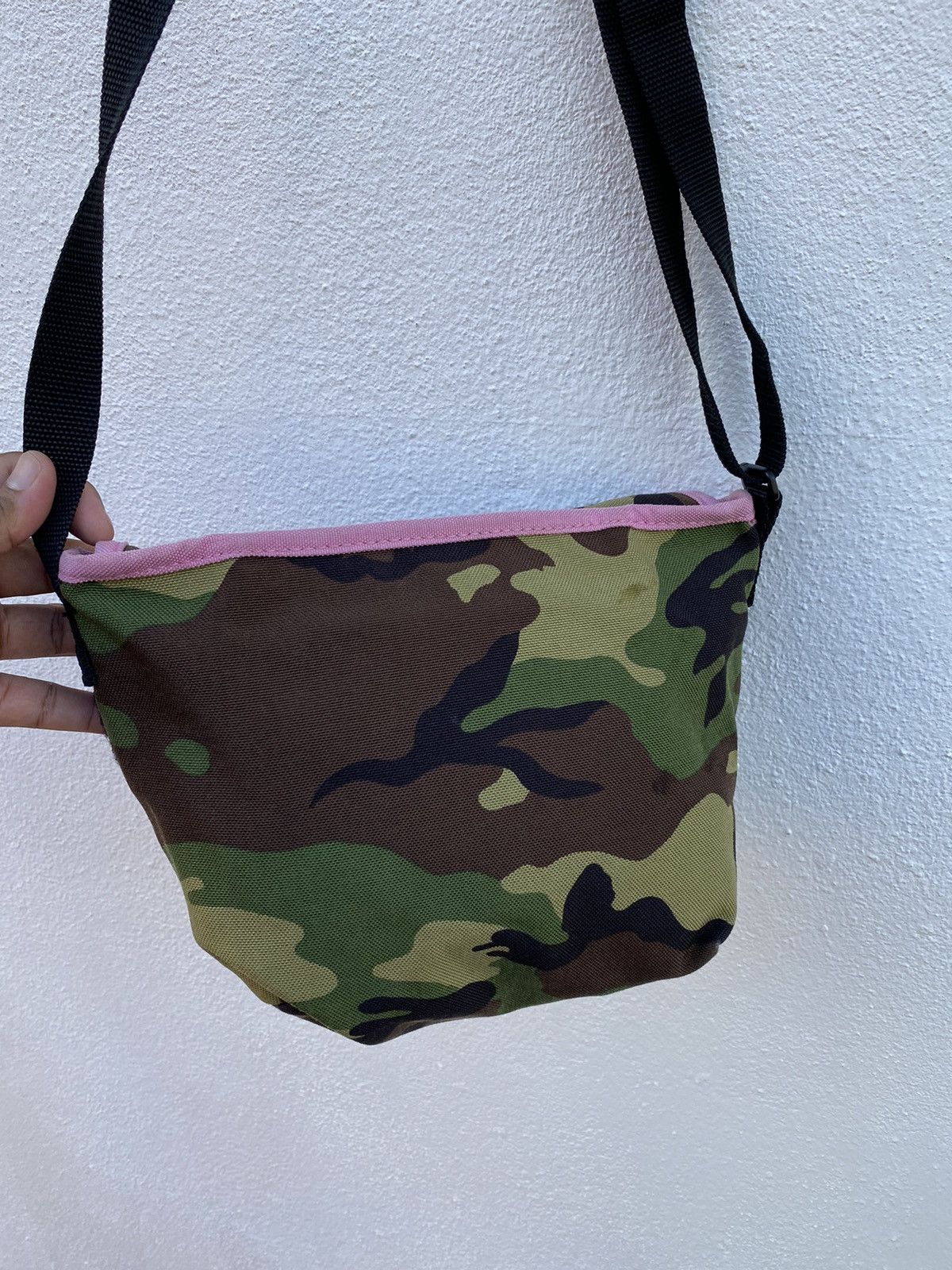 Manhattan Portage Manhattan Portage Camo Sling bag Size ONE SIZE - 5 Thumbnail