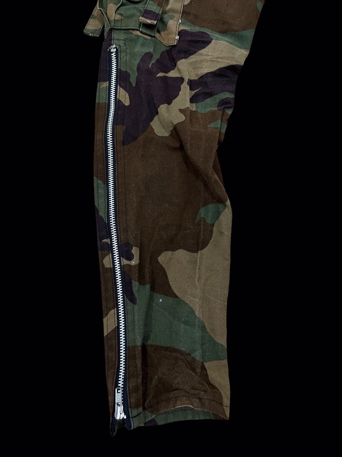 Japanese Brand × Seditionaries Japanese Brand Camouflage Bondage Pants Raf Simons Style Size US 28 / EU 44 - 13 Thumbnail