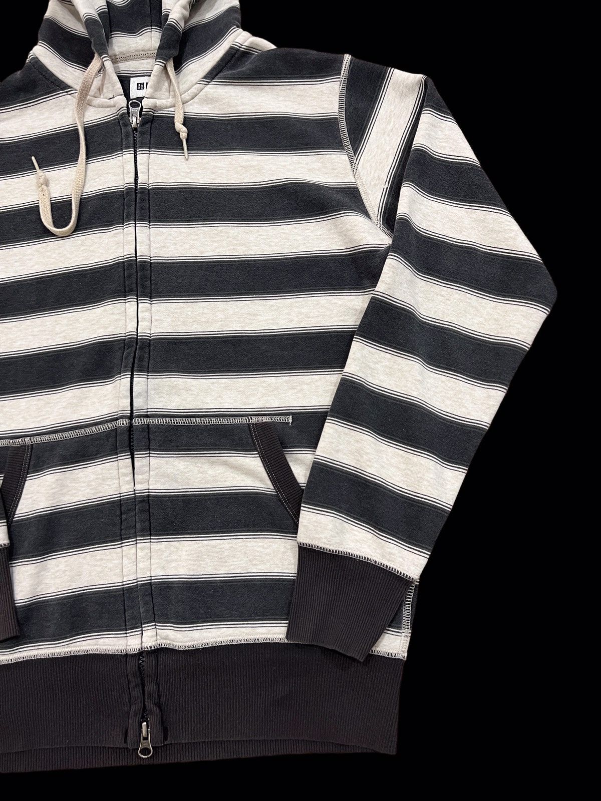 Uniqlo Uniqlo Hoodies Sweatshir Size US S / EU 44-46 / 1 - 6 Thumbnail