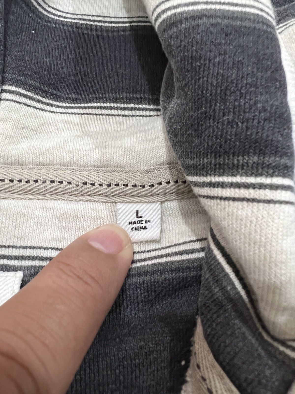 Uniqlo Uniqlo Hoodies Sweatshir Size US S / EU 44-46 / 1 - 8 Thumbnail