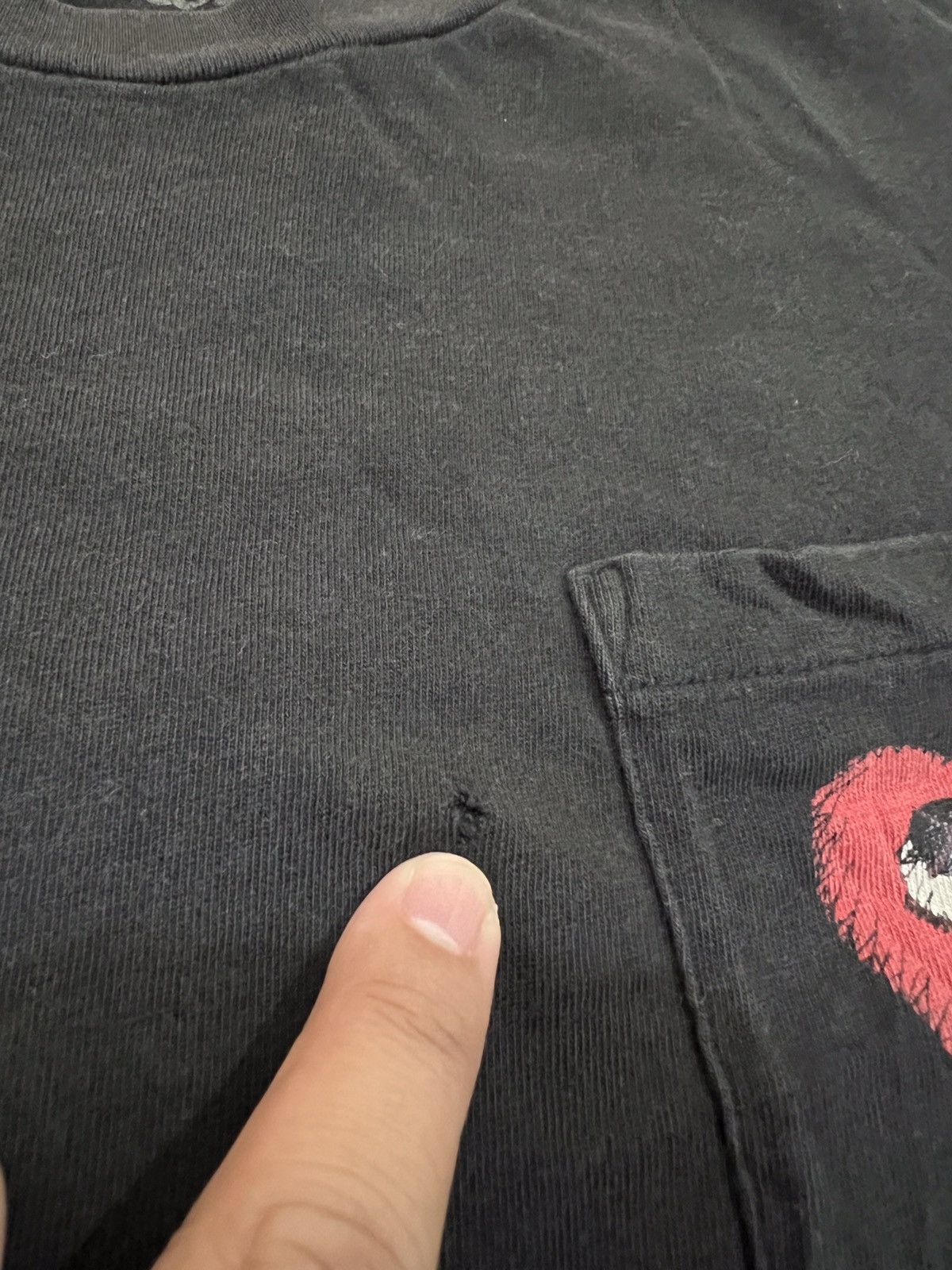 Japanese Brand × Kaws × Uniqlo Kaws x Uniqlo Black Sun Faded Pocket T-Shirt Size US S / EU 44-46 / 1 - 6 Thumbnail