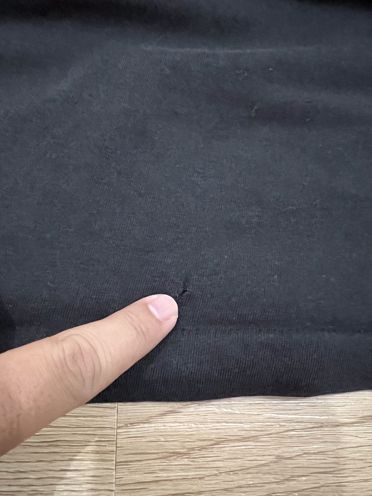 Japanese Brand × Kaws × Uniqlo Kaws x Uniqlo Black Sun Faded Pocket T-Shirt Size US S / EU 44-46 / 1 - 9 Thumbnail