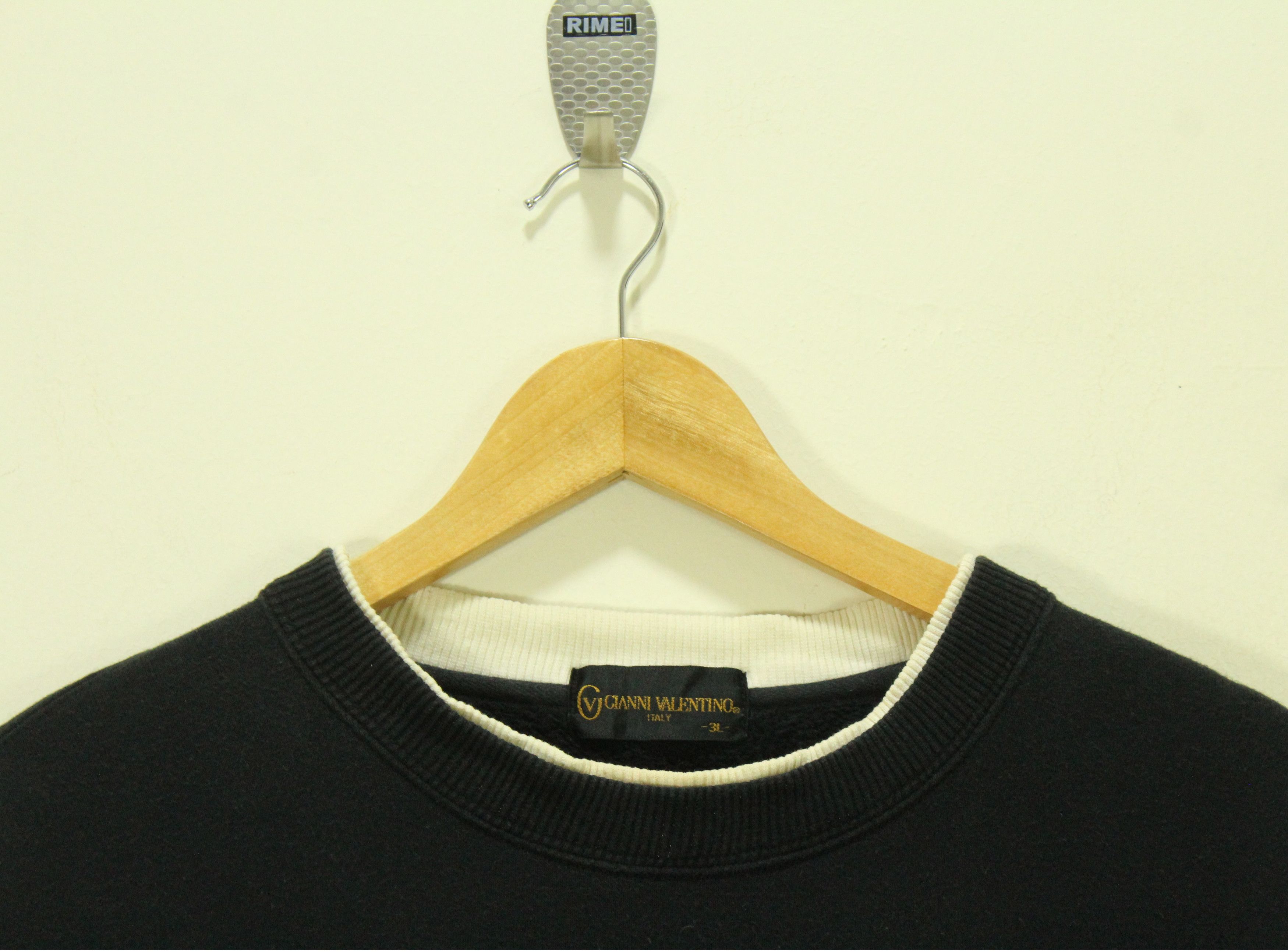Gianni Valentino × Valentino × Vintage GIANNI VALENTINO Sweatshirt Embroidered Logo Size 3L Japan Size US XL / EU 56 / 4 - 3 Thumbnail
