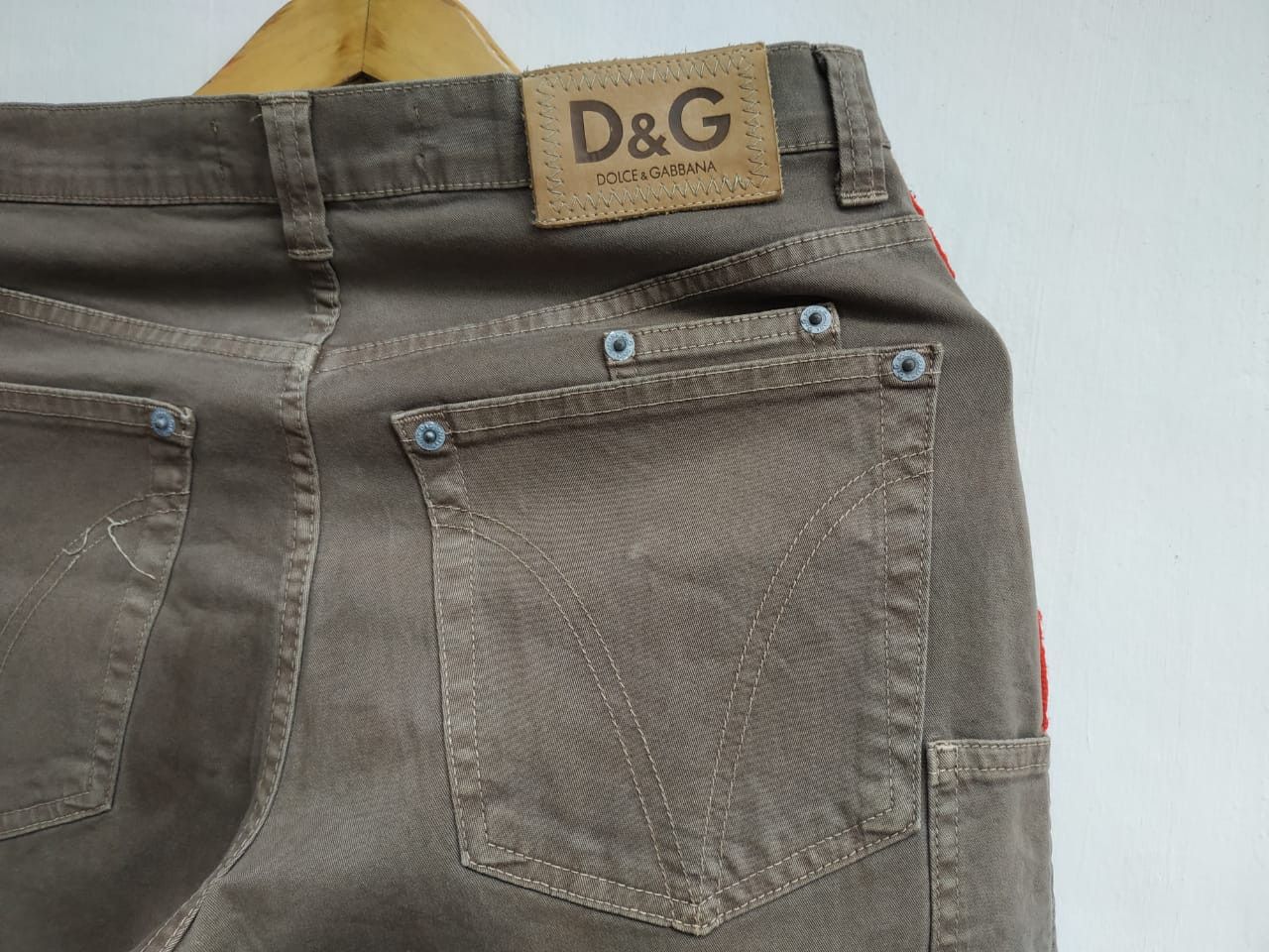 Dolce & Gabbana Iconic Dolce Gabbana Stripe Flag Stretch Pants Size US 30 / EU 46 - 2 Thumbnail