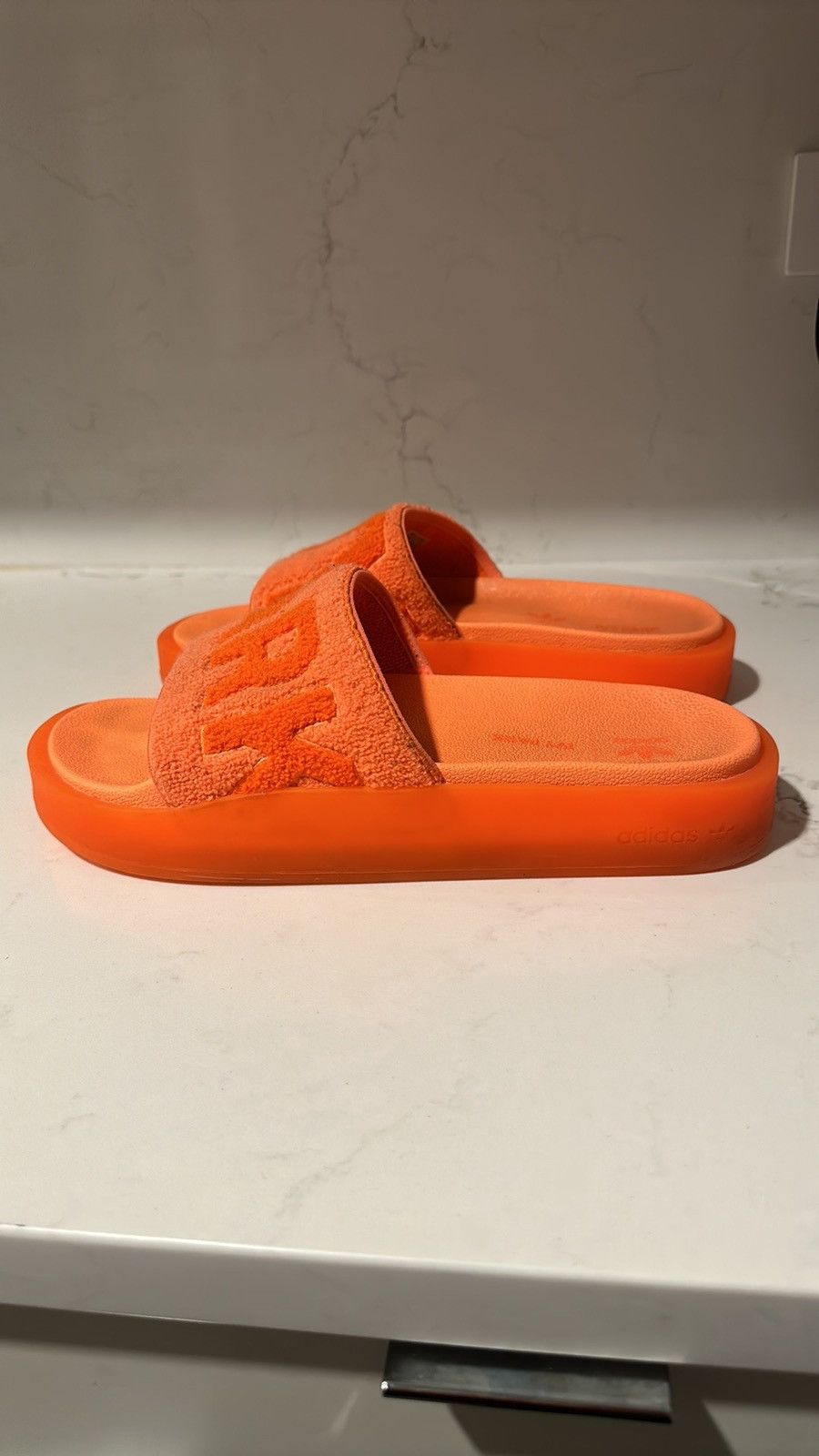 Adidas Ivy park slides Size US 12 / EU 45 - 3 Thumbnail