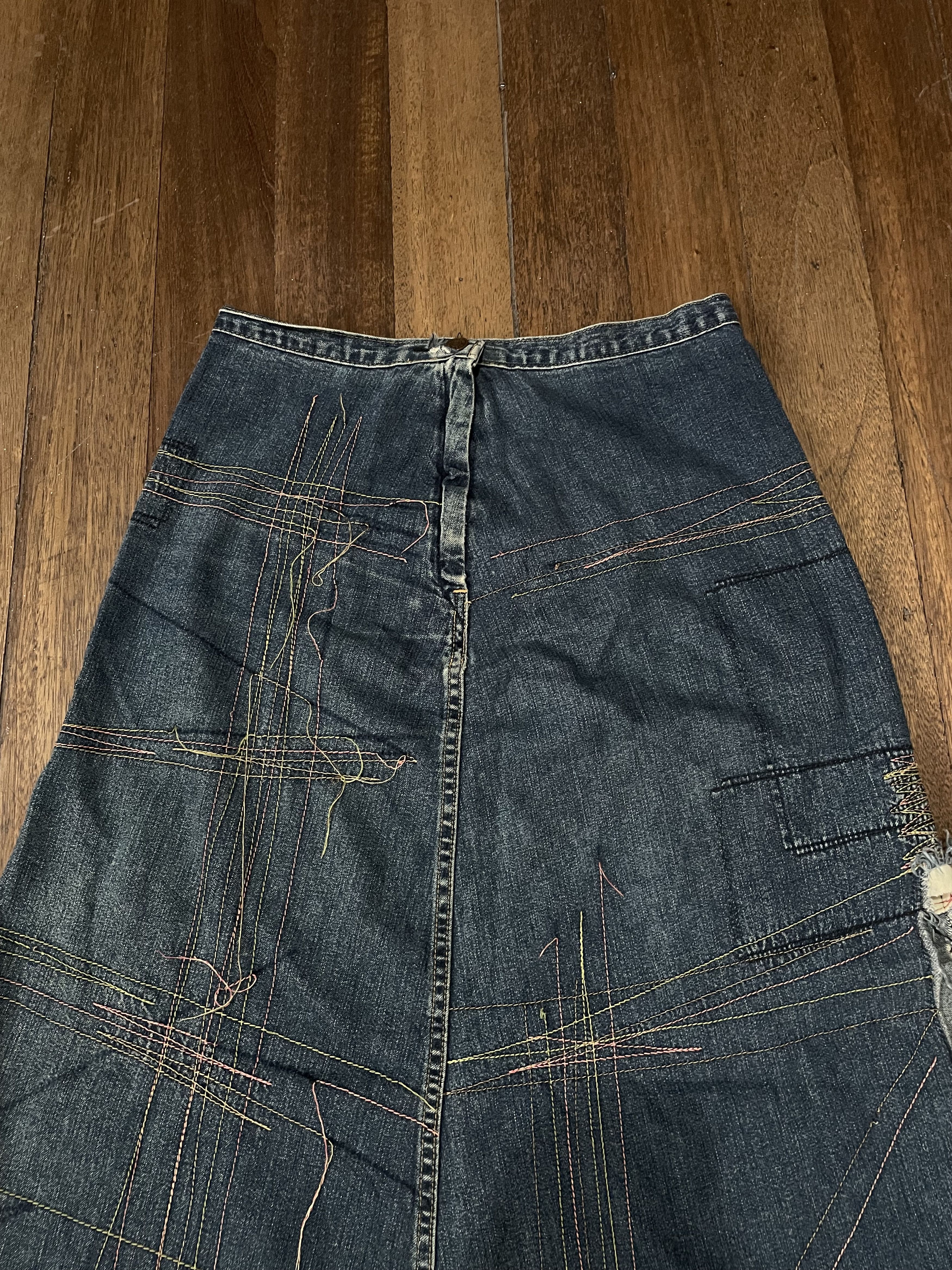 Hysteric Glamour hysteric glamour denim stitching decorative skirt Size 28" / US 6 / IT 42 - 2 Thumbnail