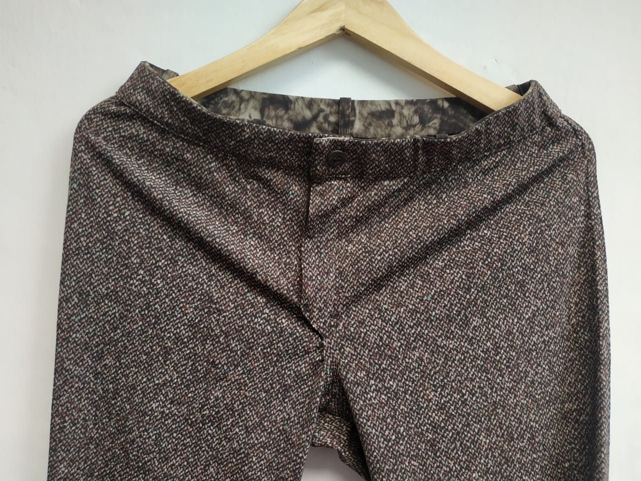 Issey Miyake Haat by Issey Miyake Animal Print Reversible Stretch Pants Size US 30 / EU 46 - 9 Thumbnail