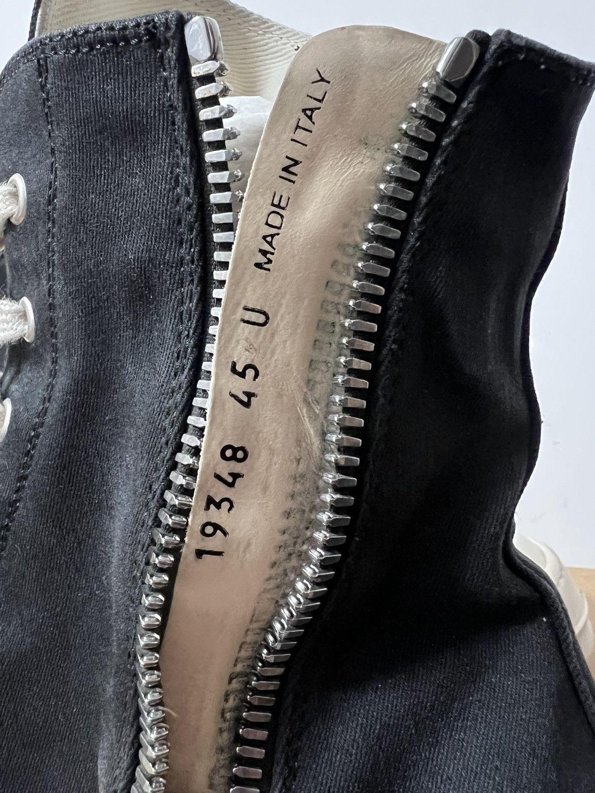 Rick Owens Drkshdw Rick owens drkshdw gradient ramones high top sneakers sz45 Size US 12 / EU 45 - 7 Thumbnail