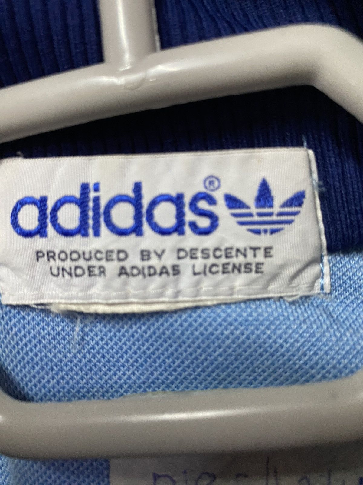 Adidas Sweater Adidas vintage Size US M / EU 48-50 / 2 - 3 Thumbnail