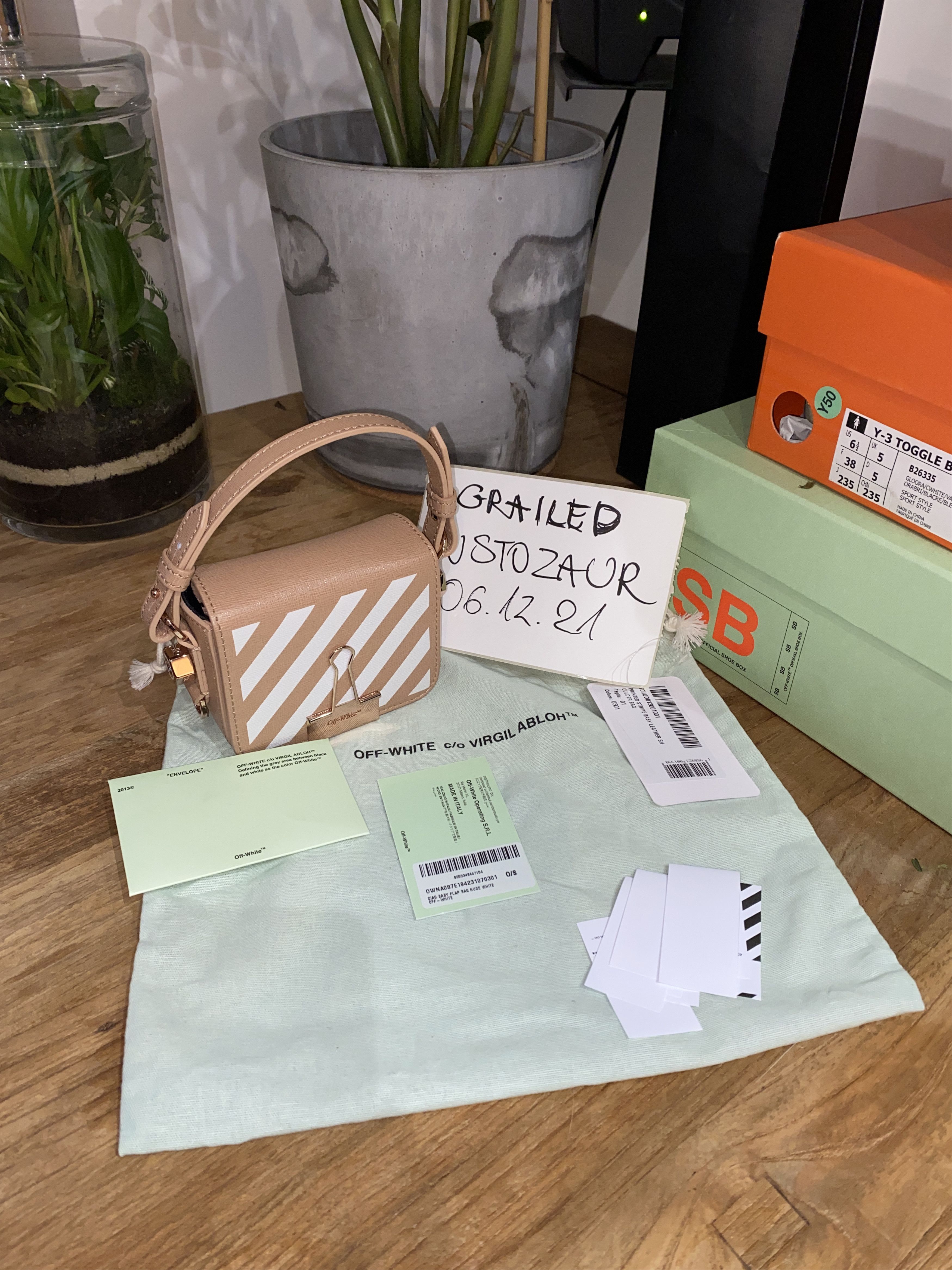 Off-White OFF-WHITE PRINTED STRIPE BABY LEATHER SHOULDER BAG Size ONE SIZE - 1 Thumbnail